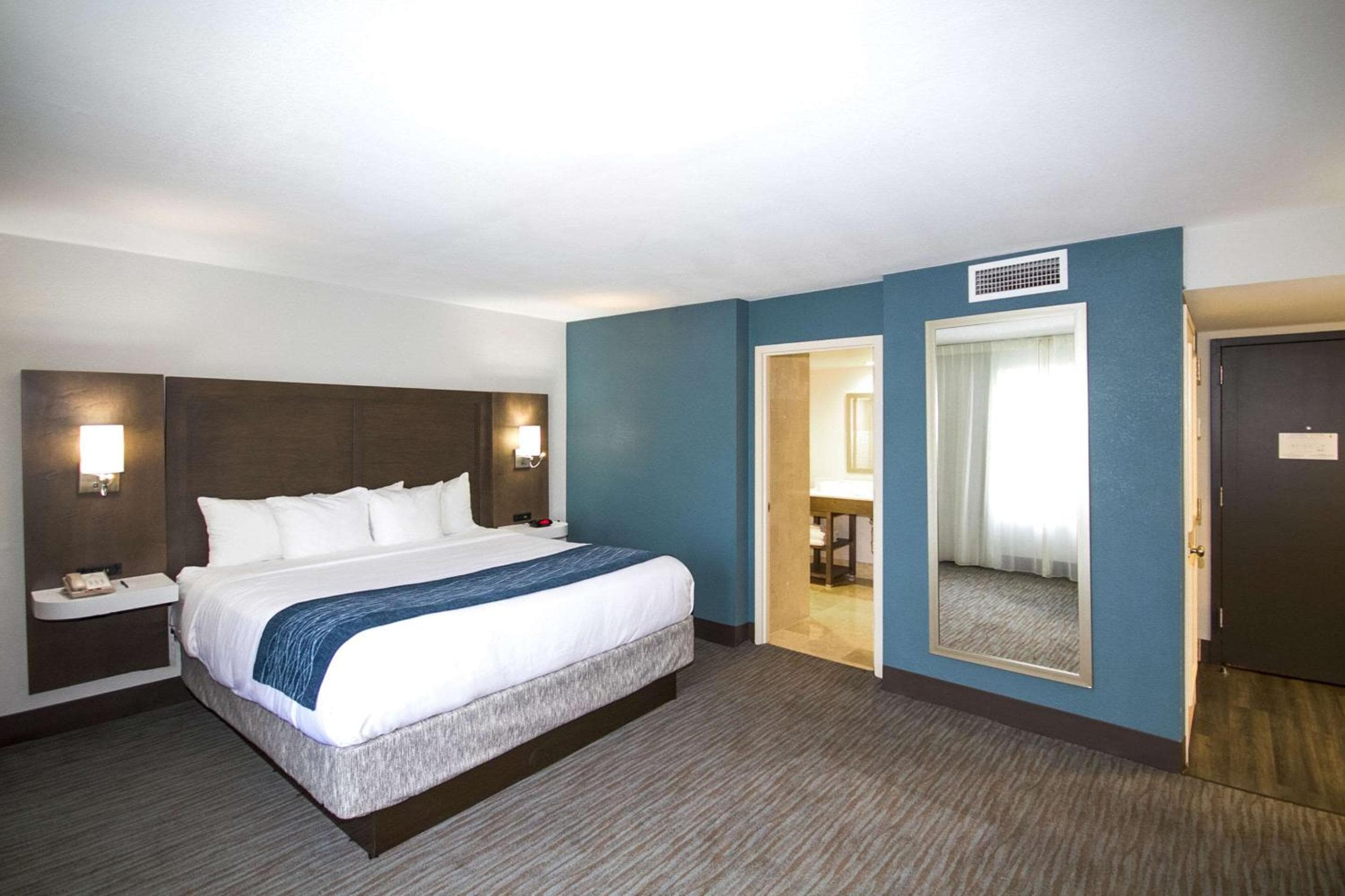 Comfort Inn & Suites Downtown Brickell-Porto di Miami — 9