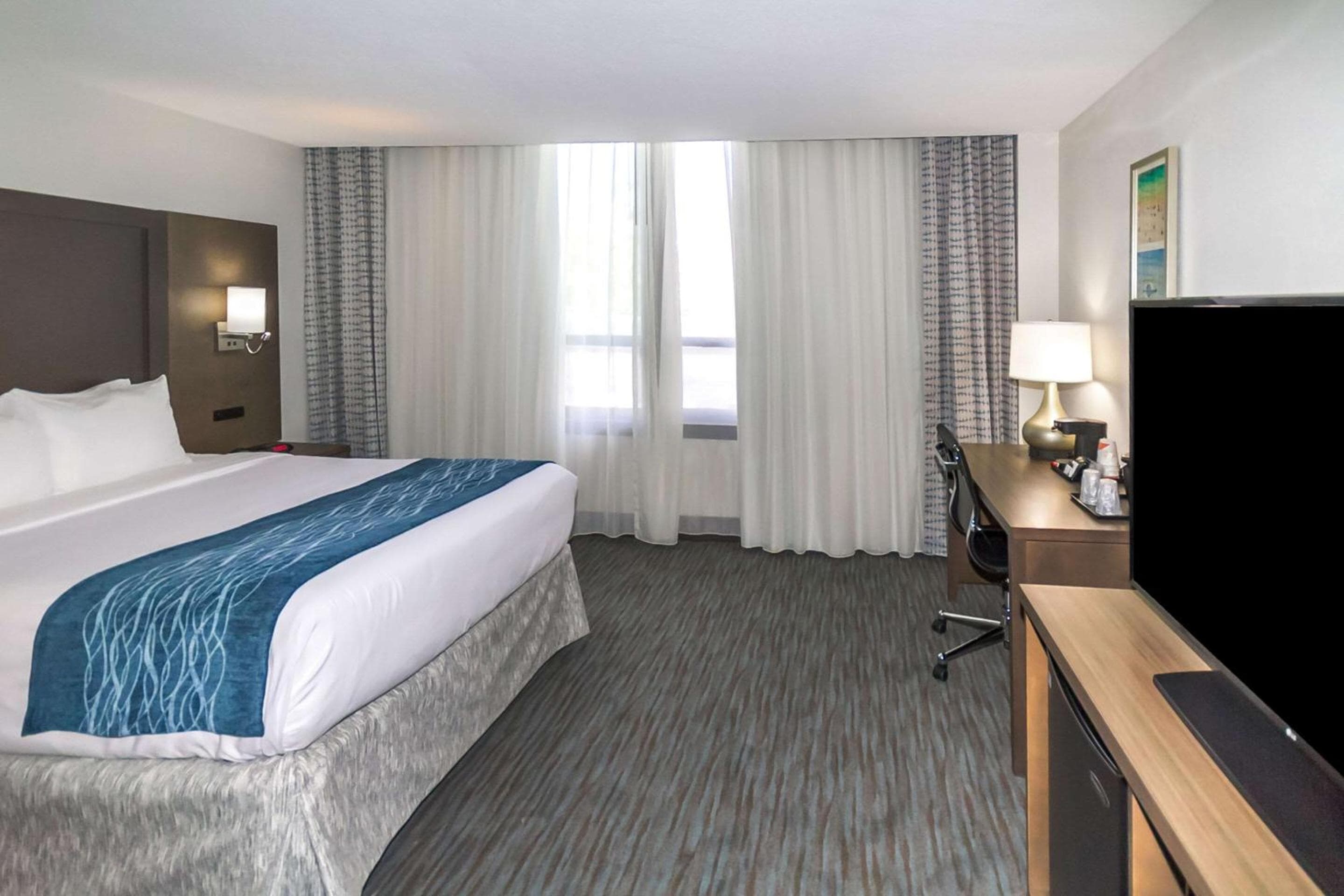 Comfort Inn & Suites Downtown Brickell-Porto di Miami — 11