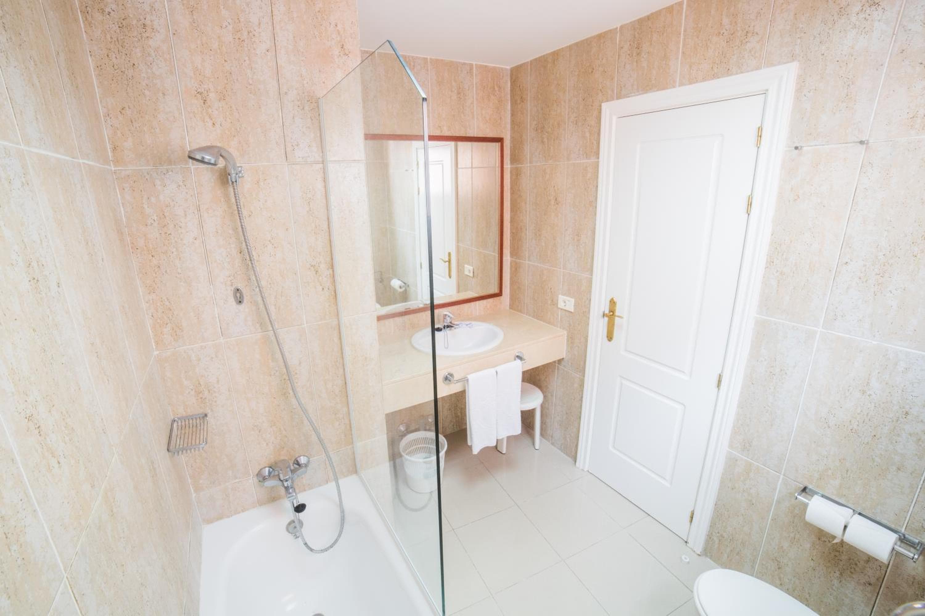 Hotel RF Astoria - Adults Only — 4