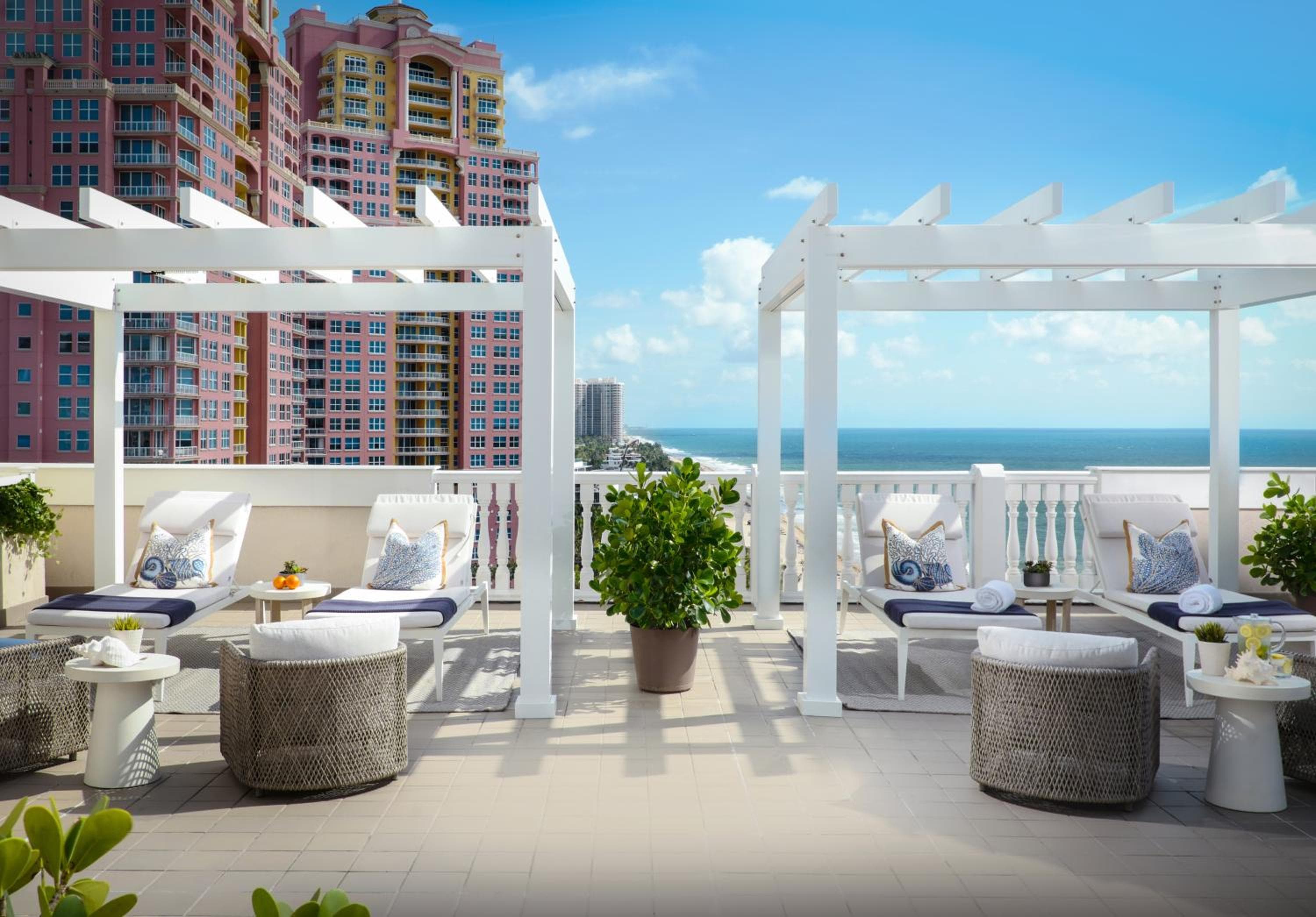 Pelican Grand Beach Resort, a Noble House Resort — 9