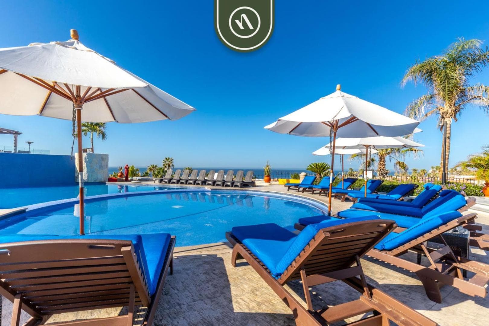 Villa with Private Pool & Patio in Cabo — 6