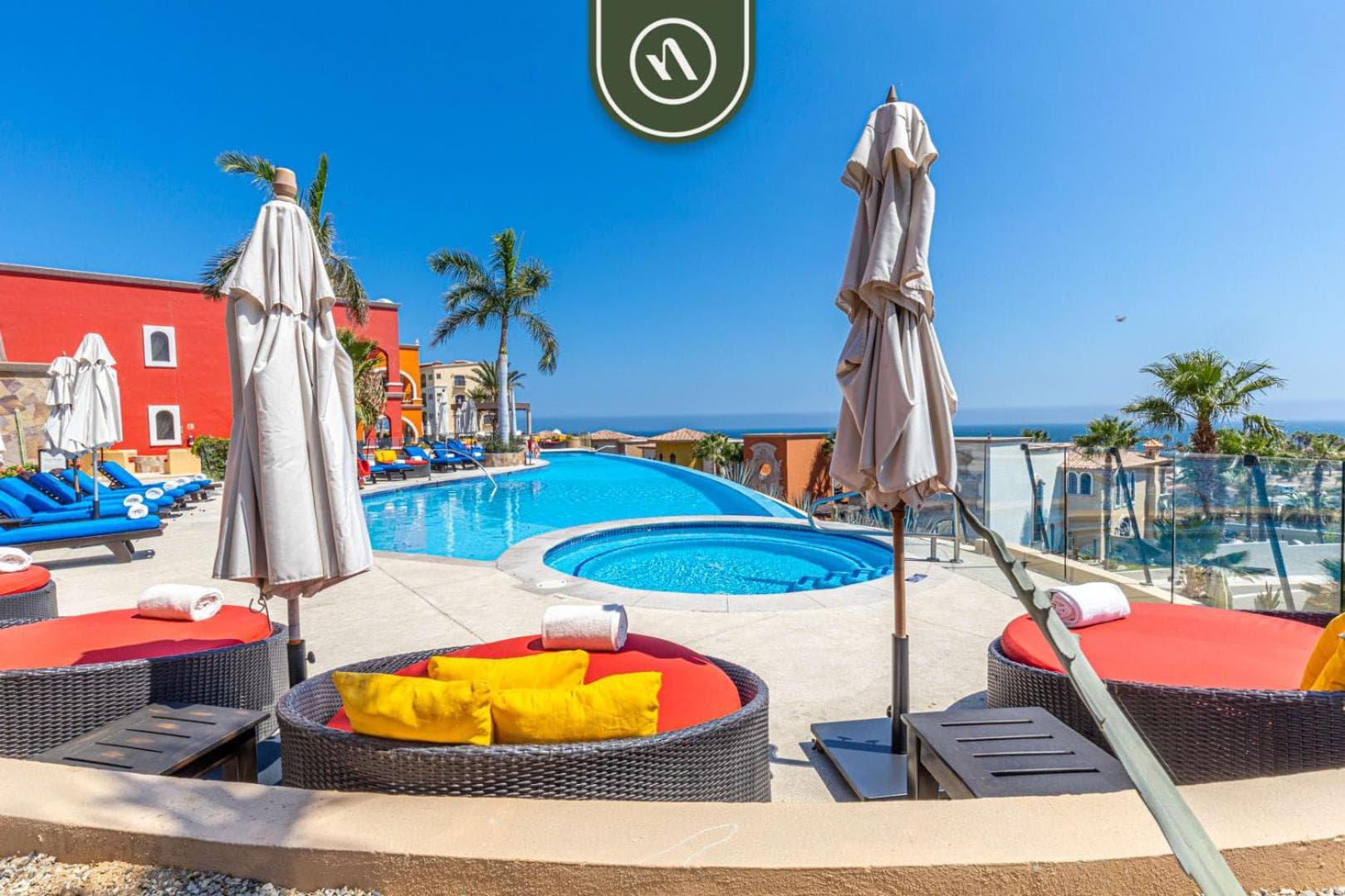 Villa with Private Pool & Patio in Cabo — 20
