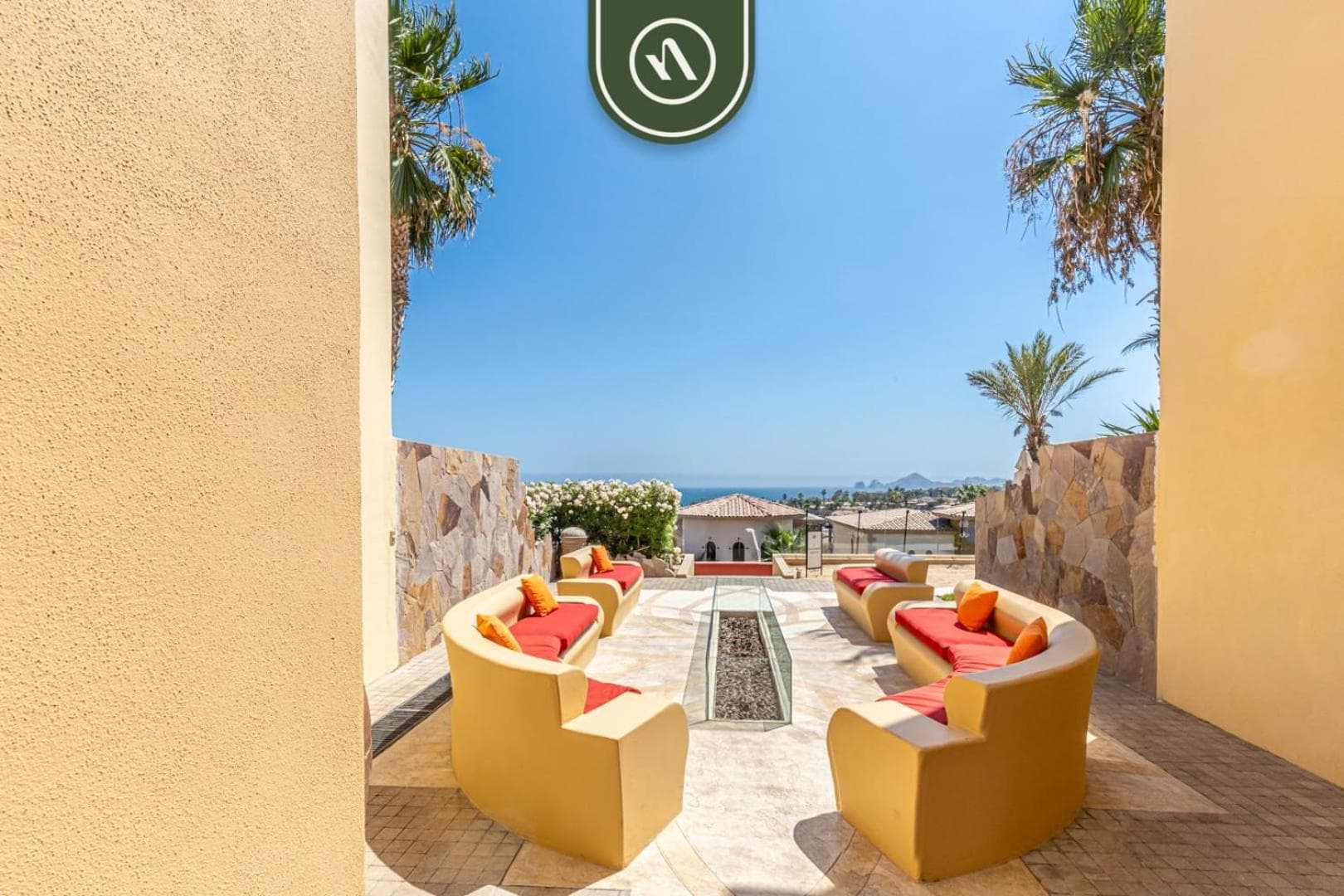 Villa with Private Pool & Patio in Cabo — 9