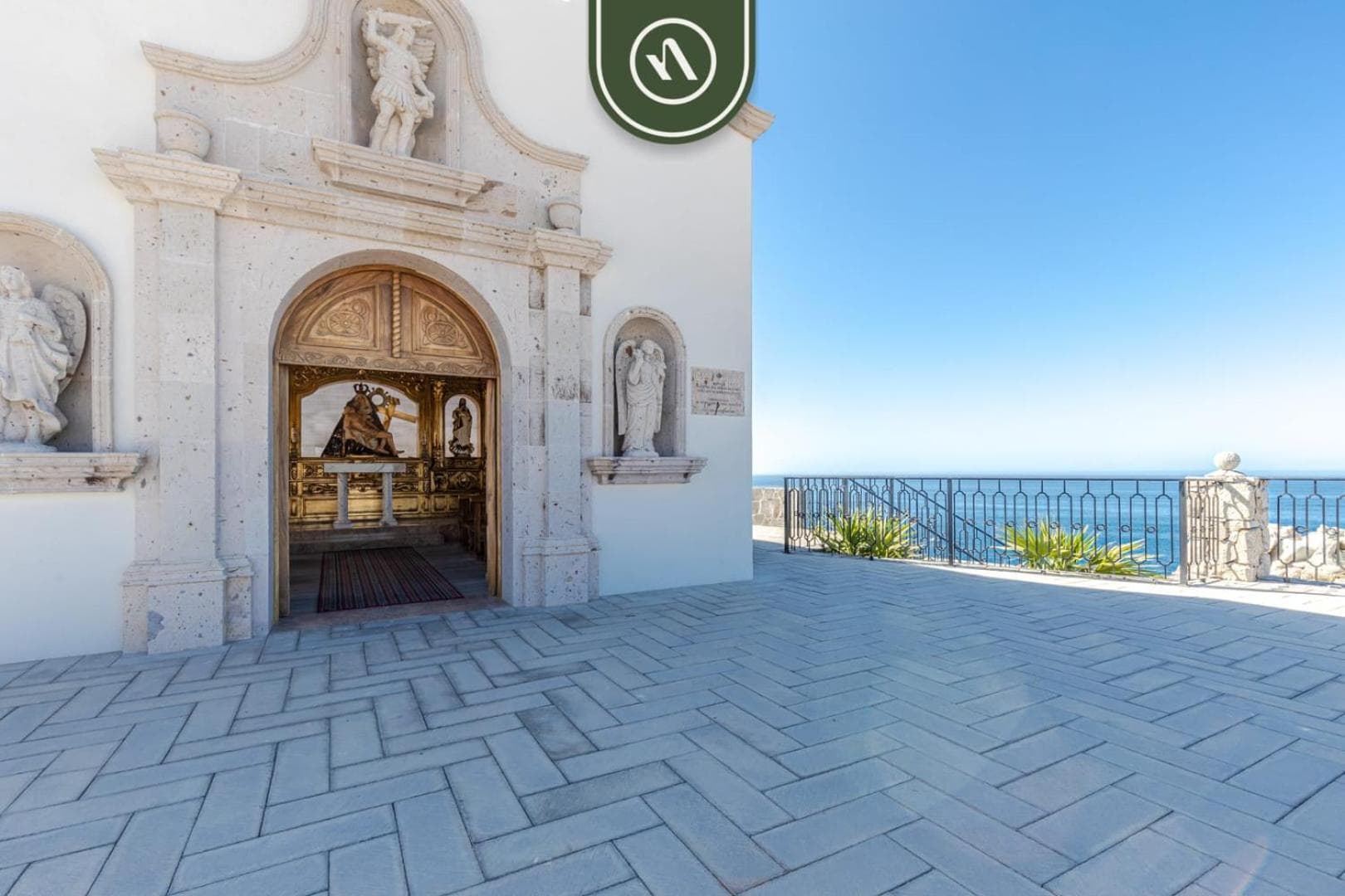 Villa with Private Pool & Patio in Cabo — 11