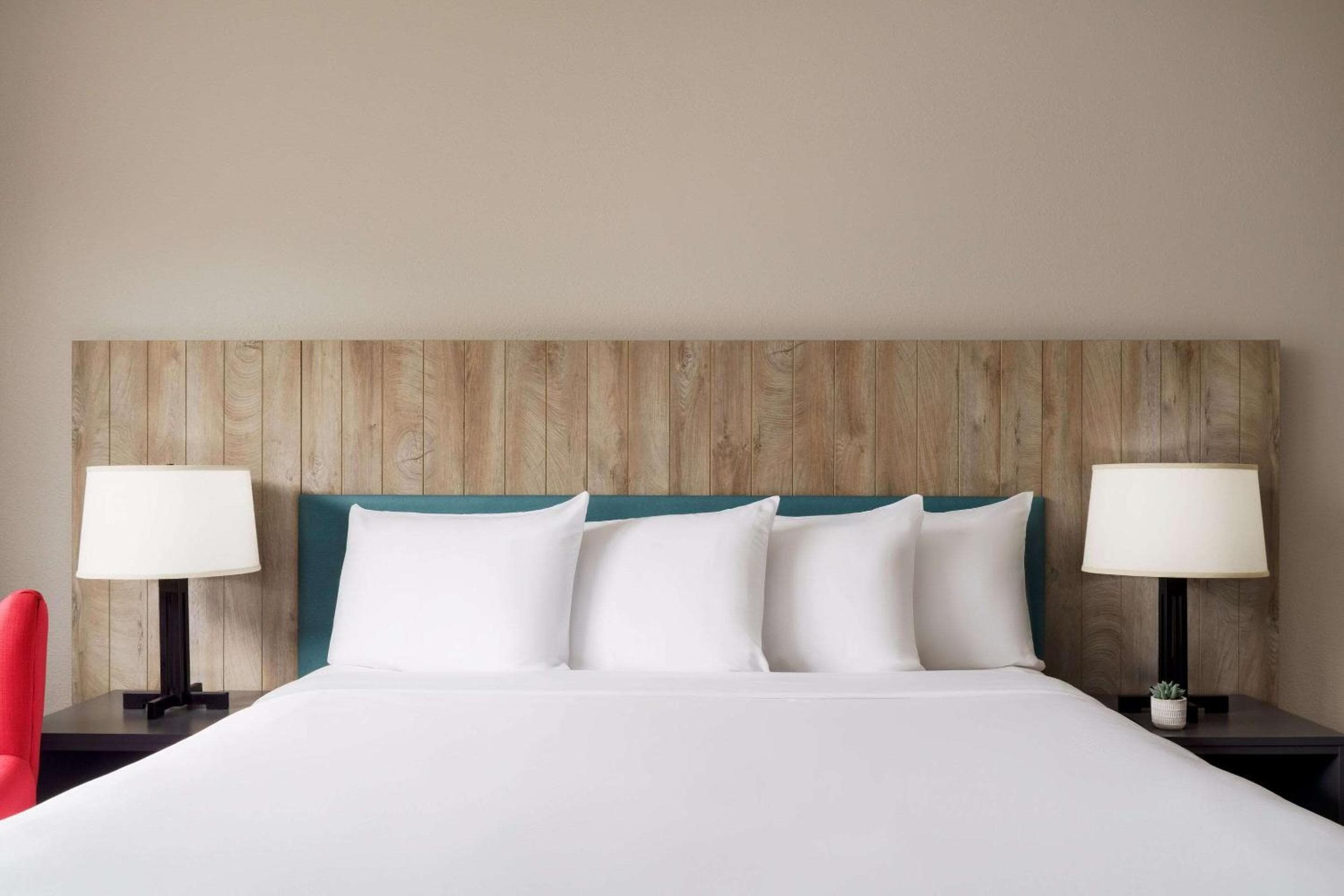 Country Inn & Suites by Radisson, Orlando Airport, FL — 6
