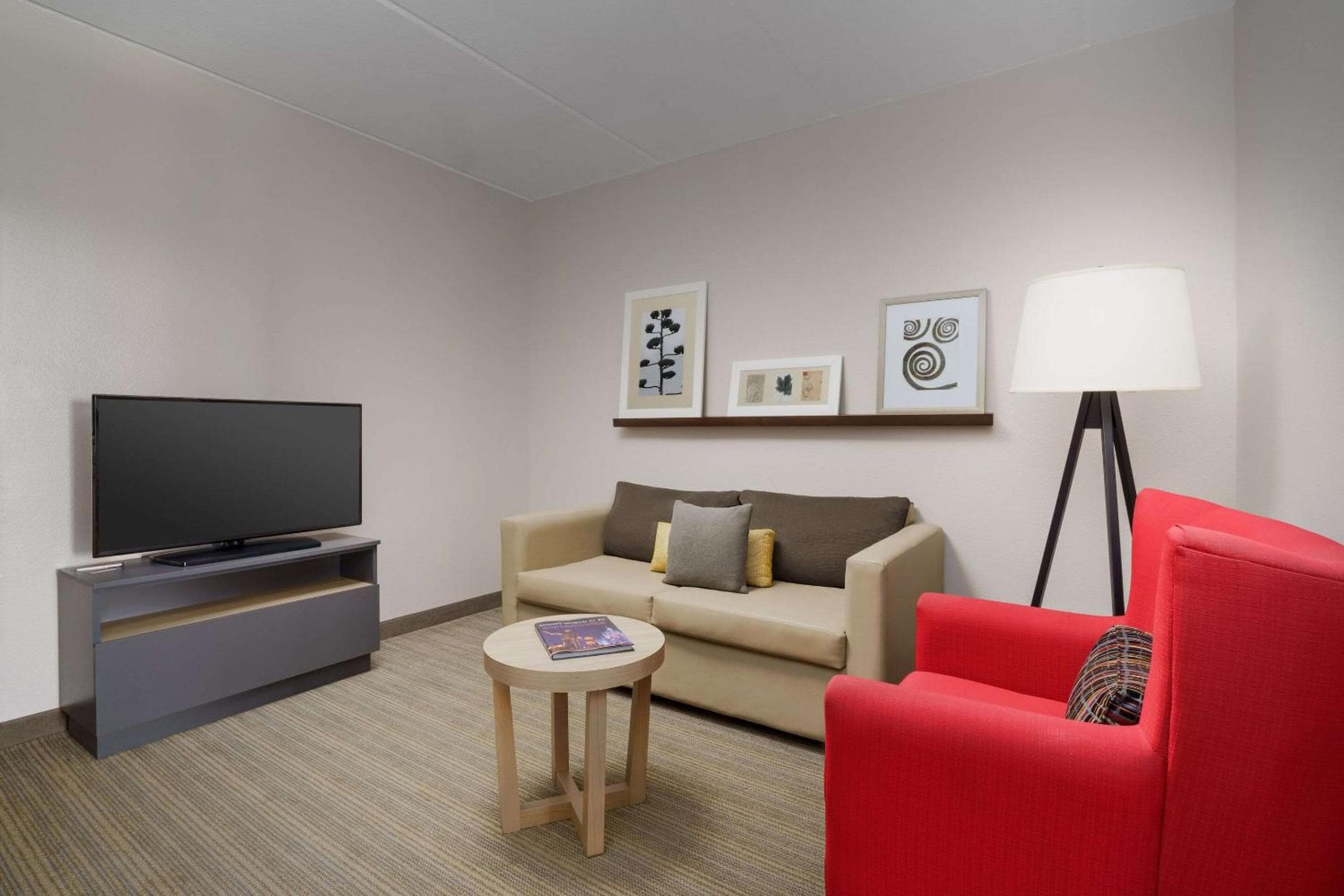 Country Inn & Suites by Radisson, Orlando Airport, FL — 9