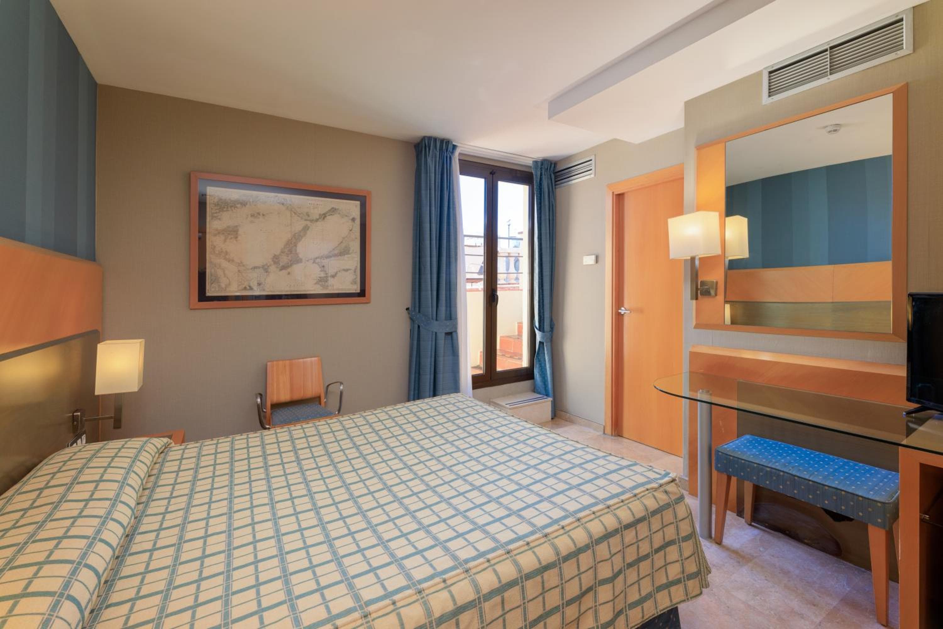 Hotel del Mar — 6