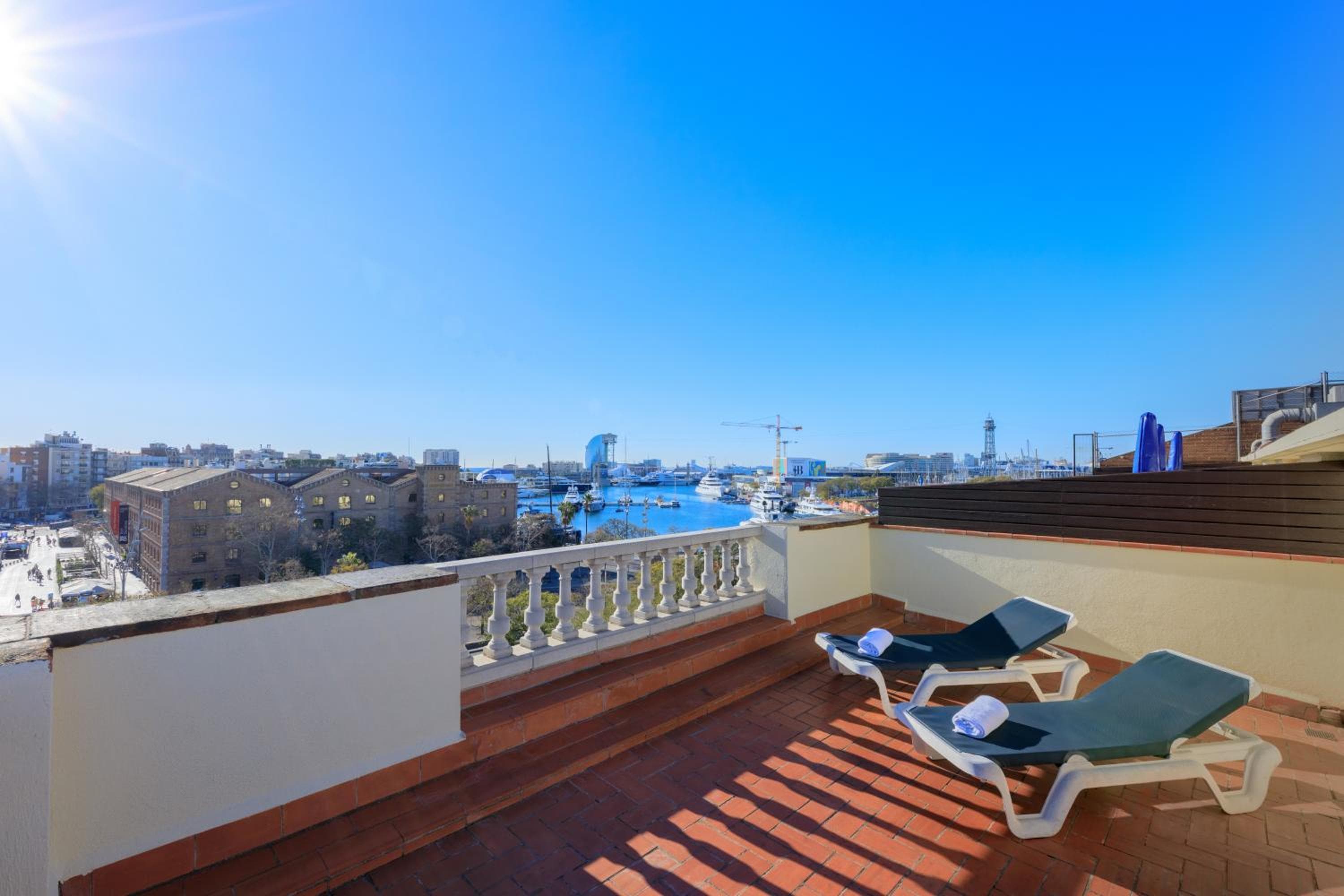 Hotel del Mar — 8