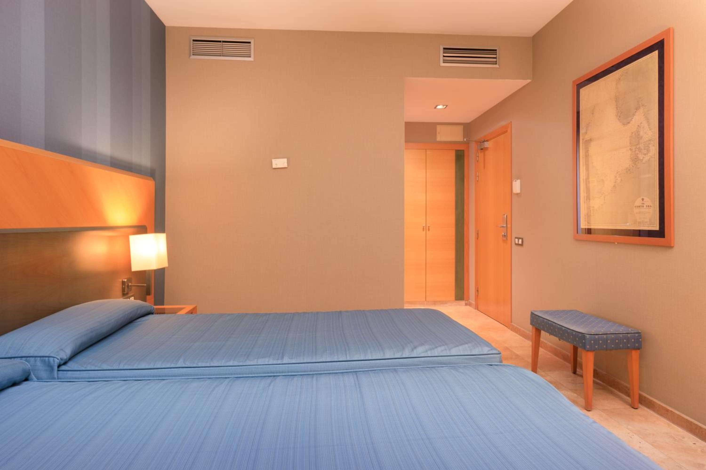 Hotel del Mar — 28