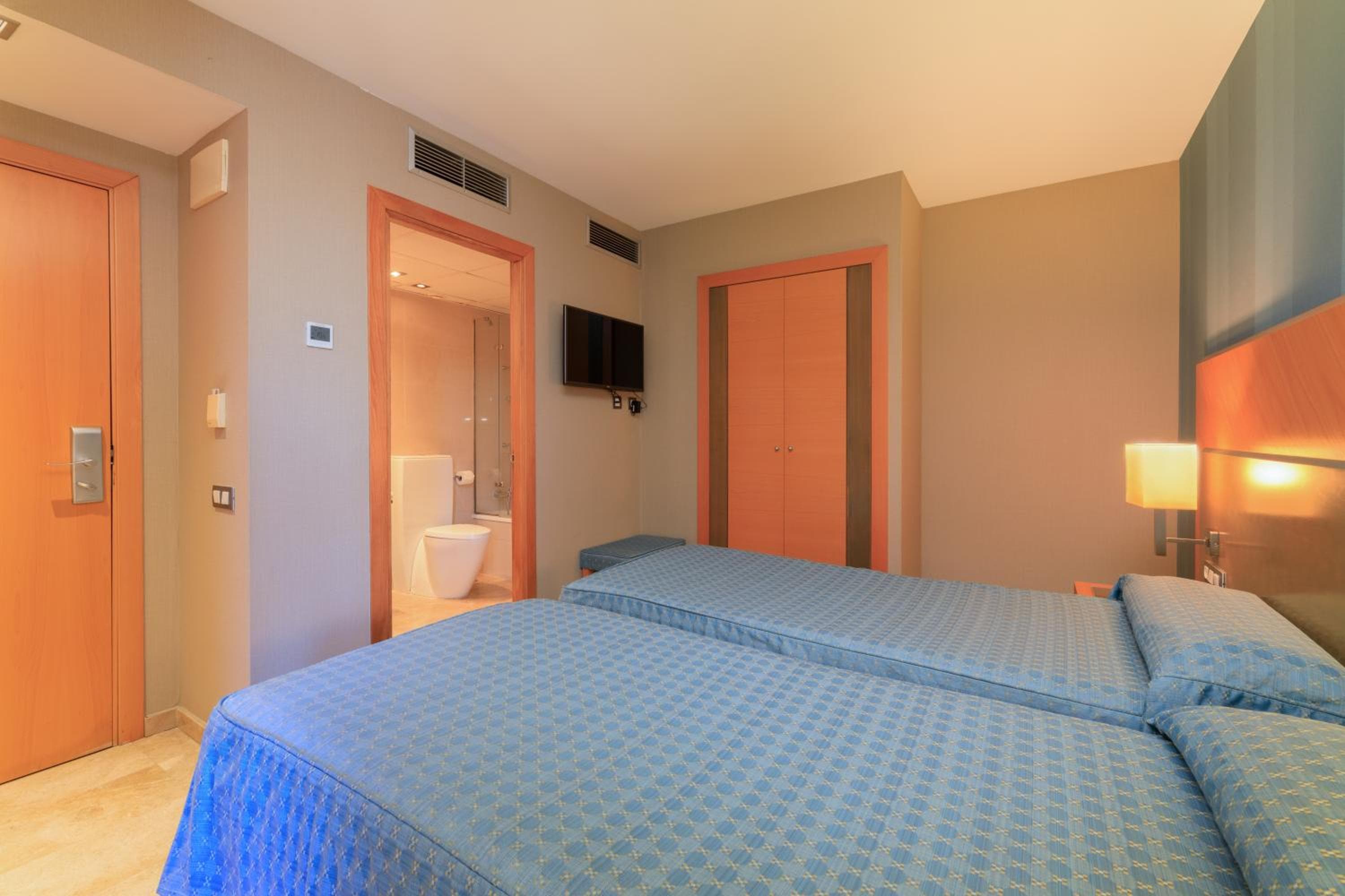 Hotel del Mar — 27