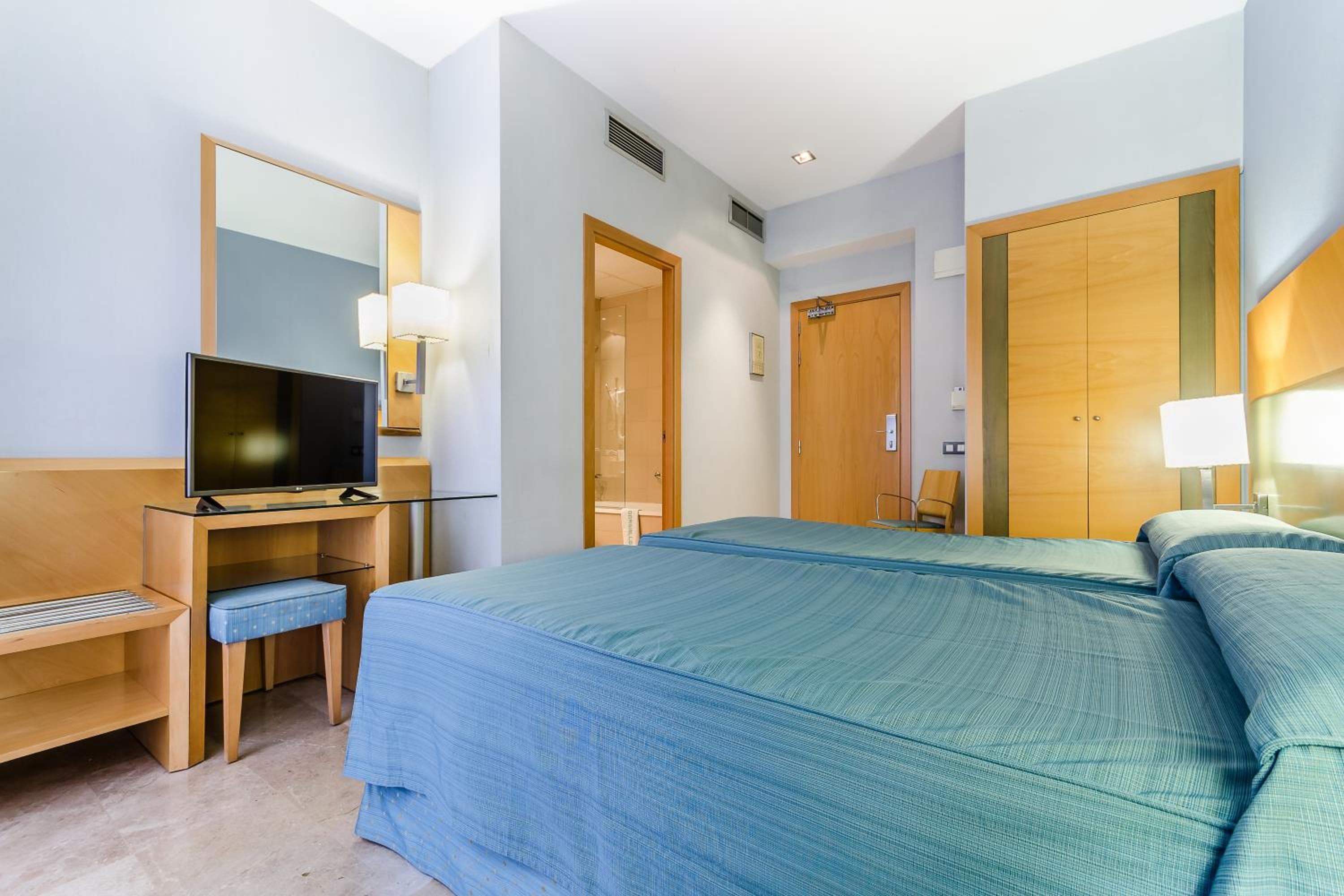 Hotel del Mar — 29