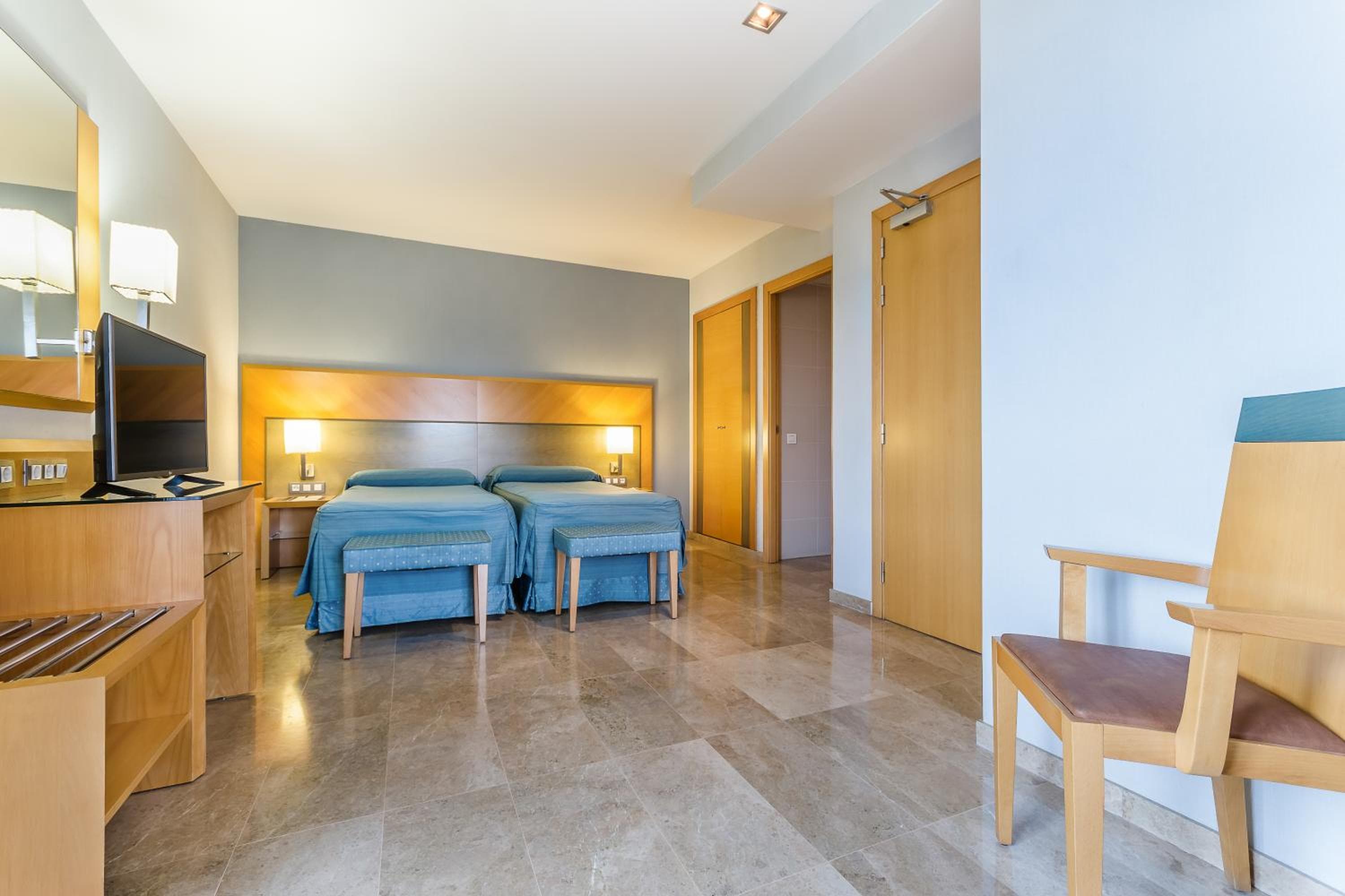 Hotel del Mar — 27