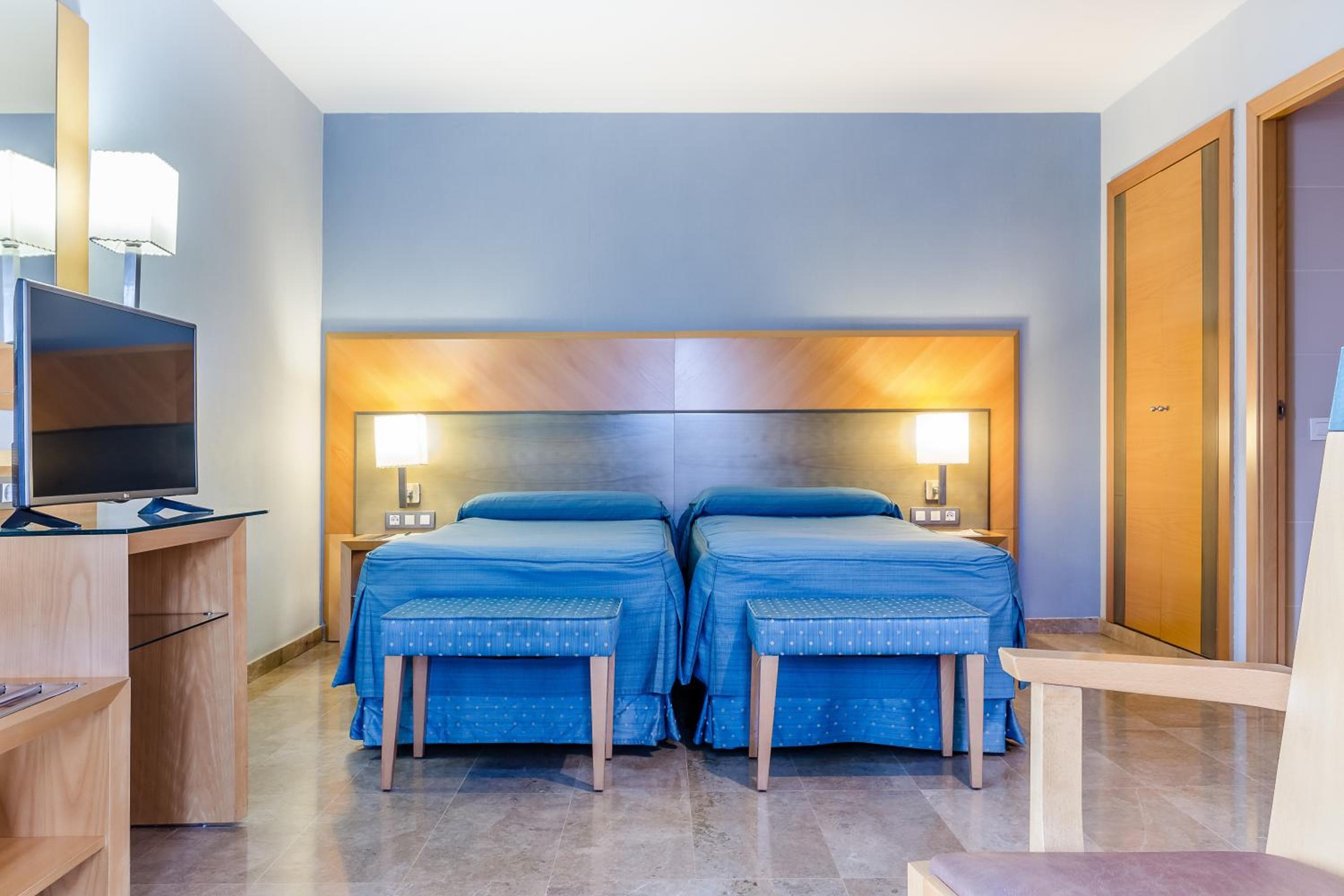 Hotel del Mar — 10