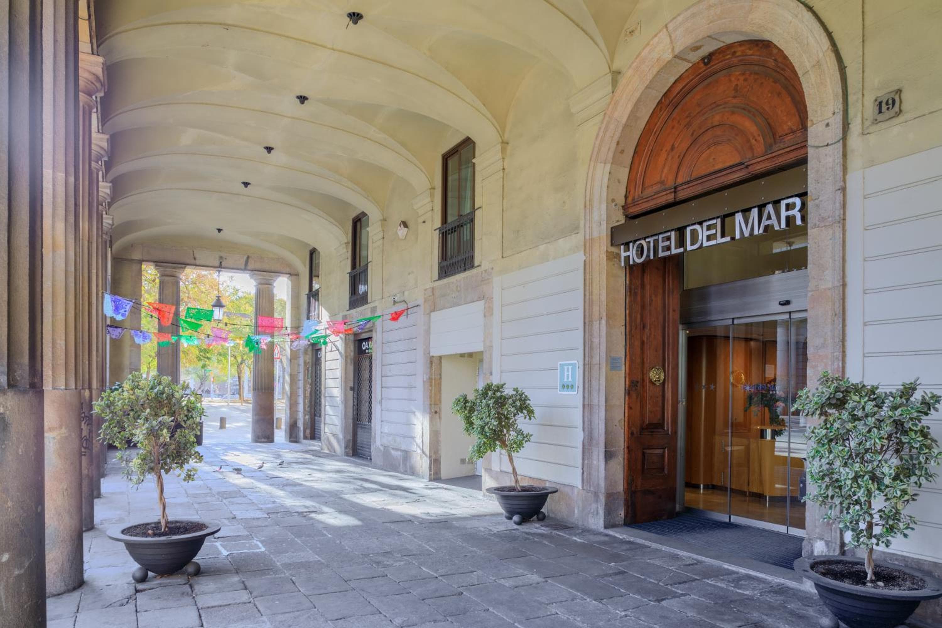 Hotel del Mar — 3