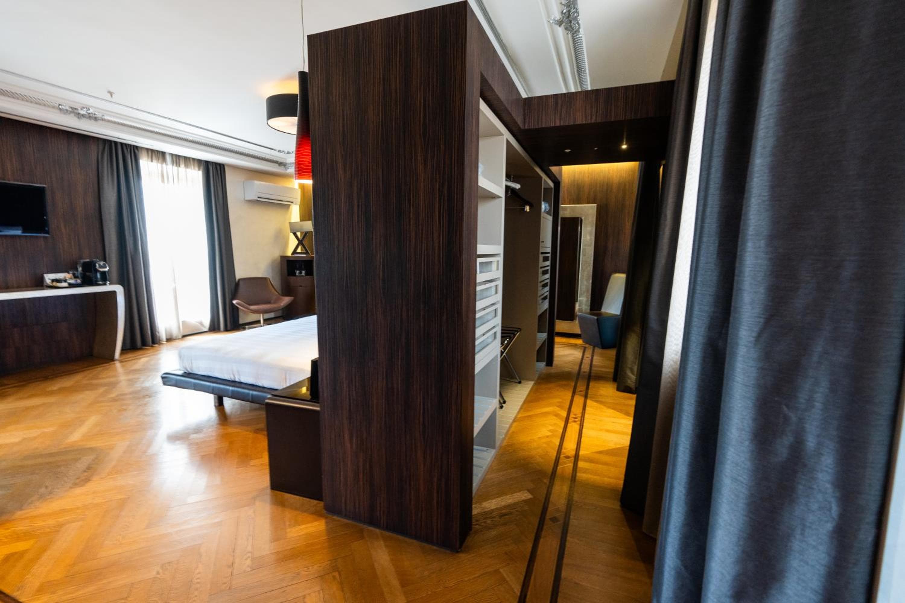 Divina Luxury Hotel — 23