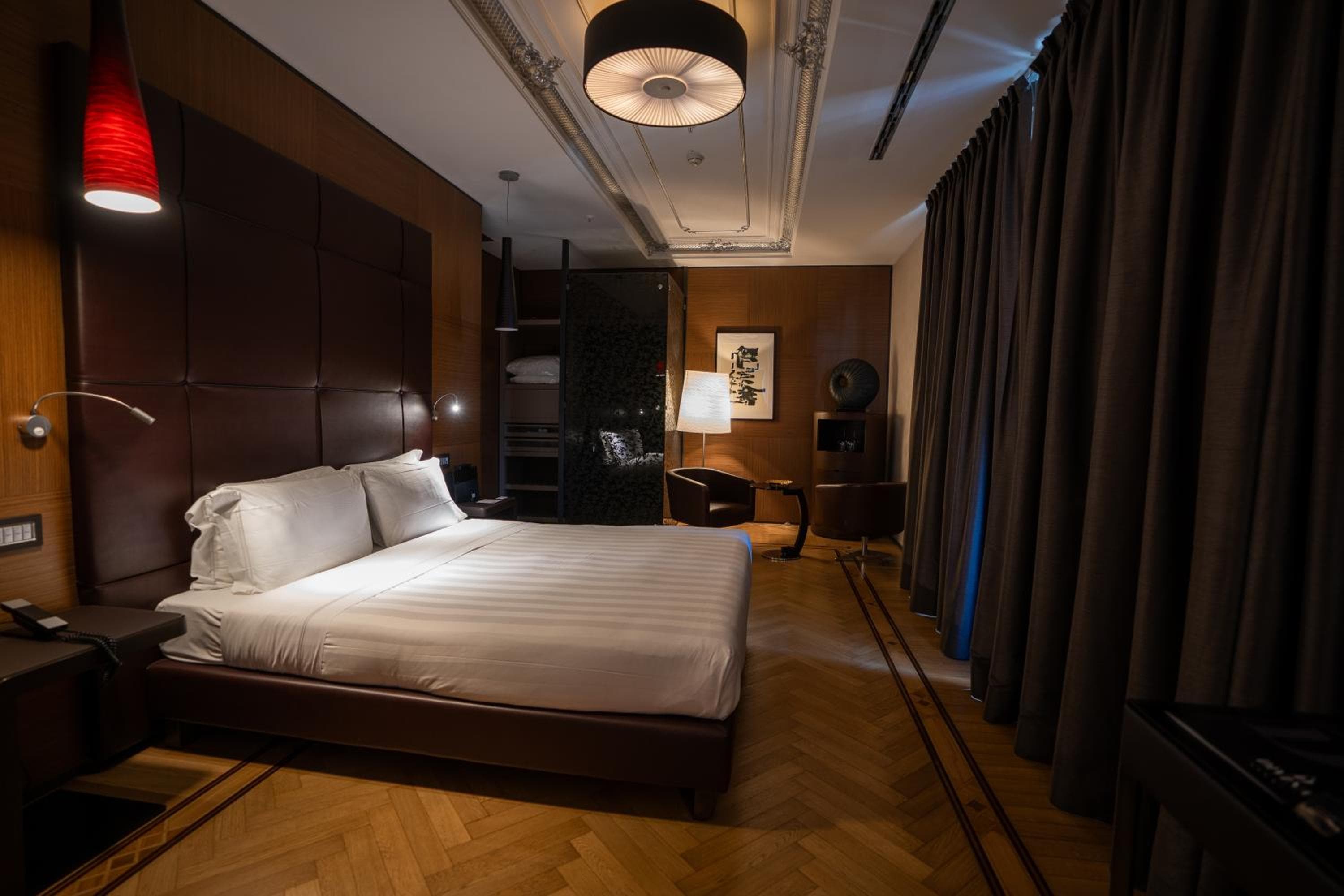 Divina Luxury Hotel — 28