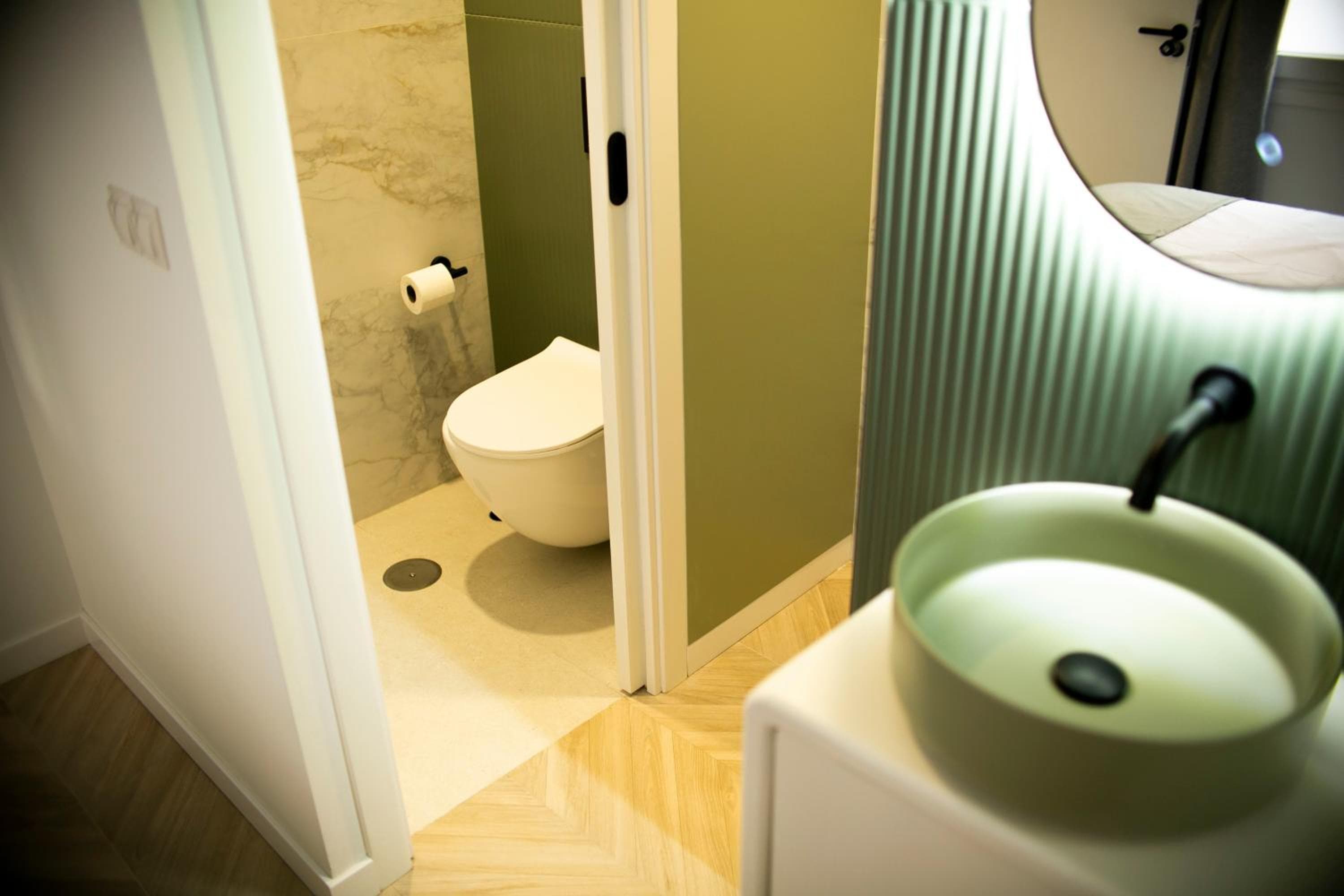 Casa Lyrata Comfort & Design — 19