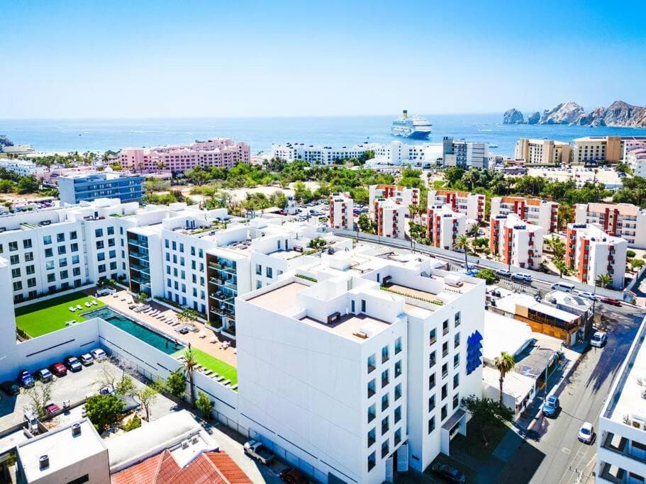 Elevate Your Winter Exclusive Cabo San Lucas Location — 7