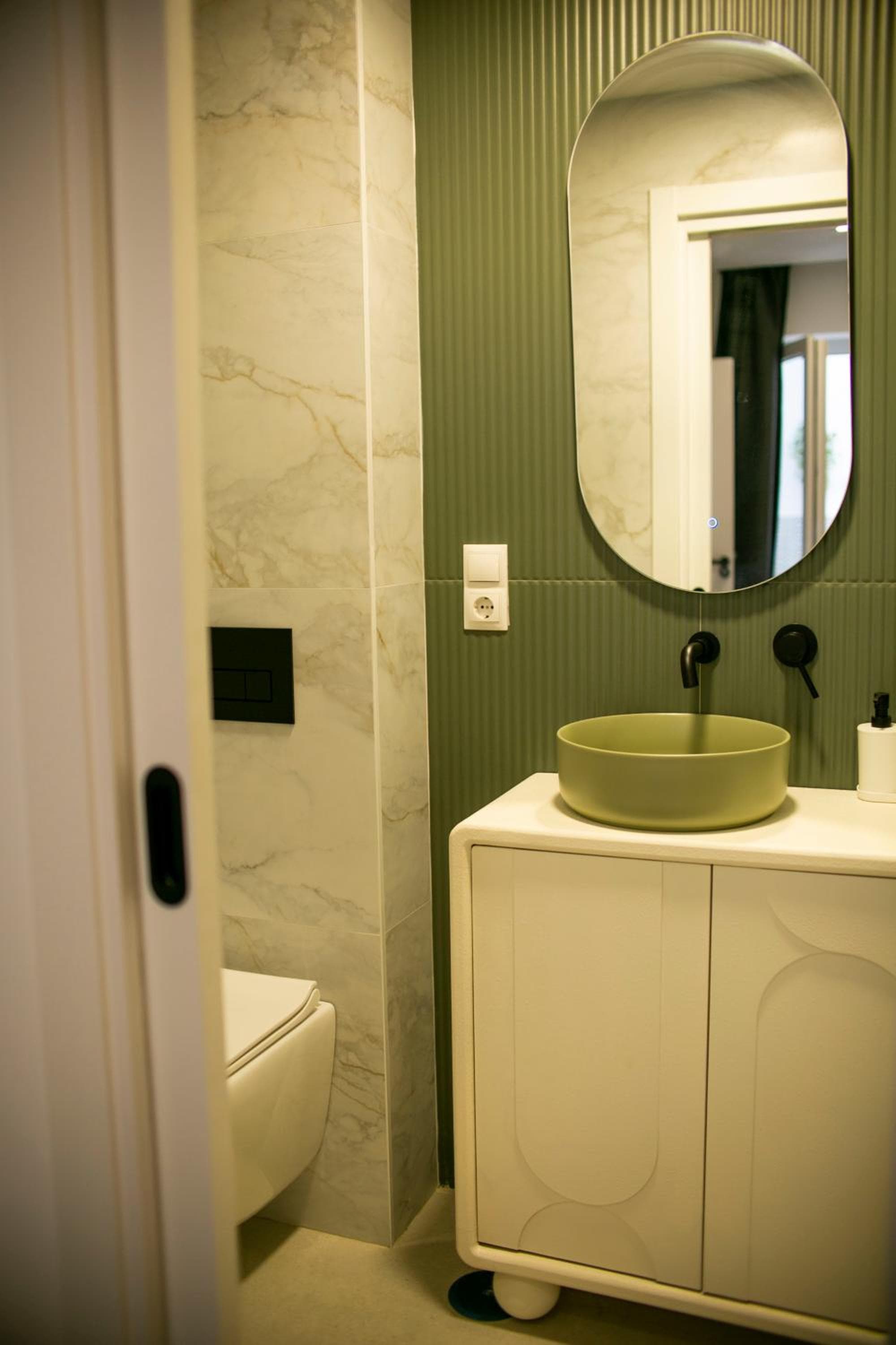 Casa Lyrata Comfort & Design — 23