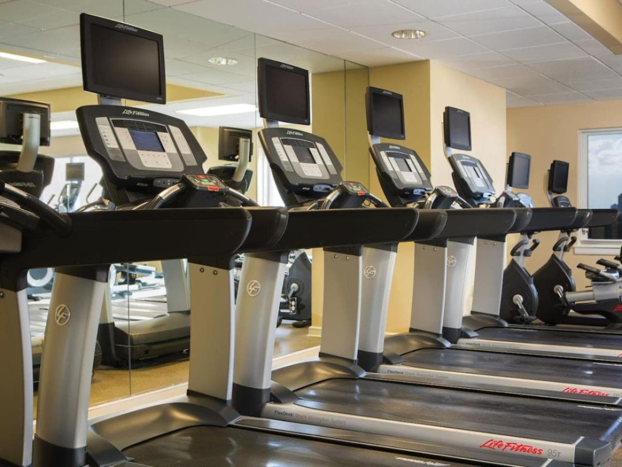 Marriott BeachPlace Towers 1BD — 11