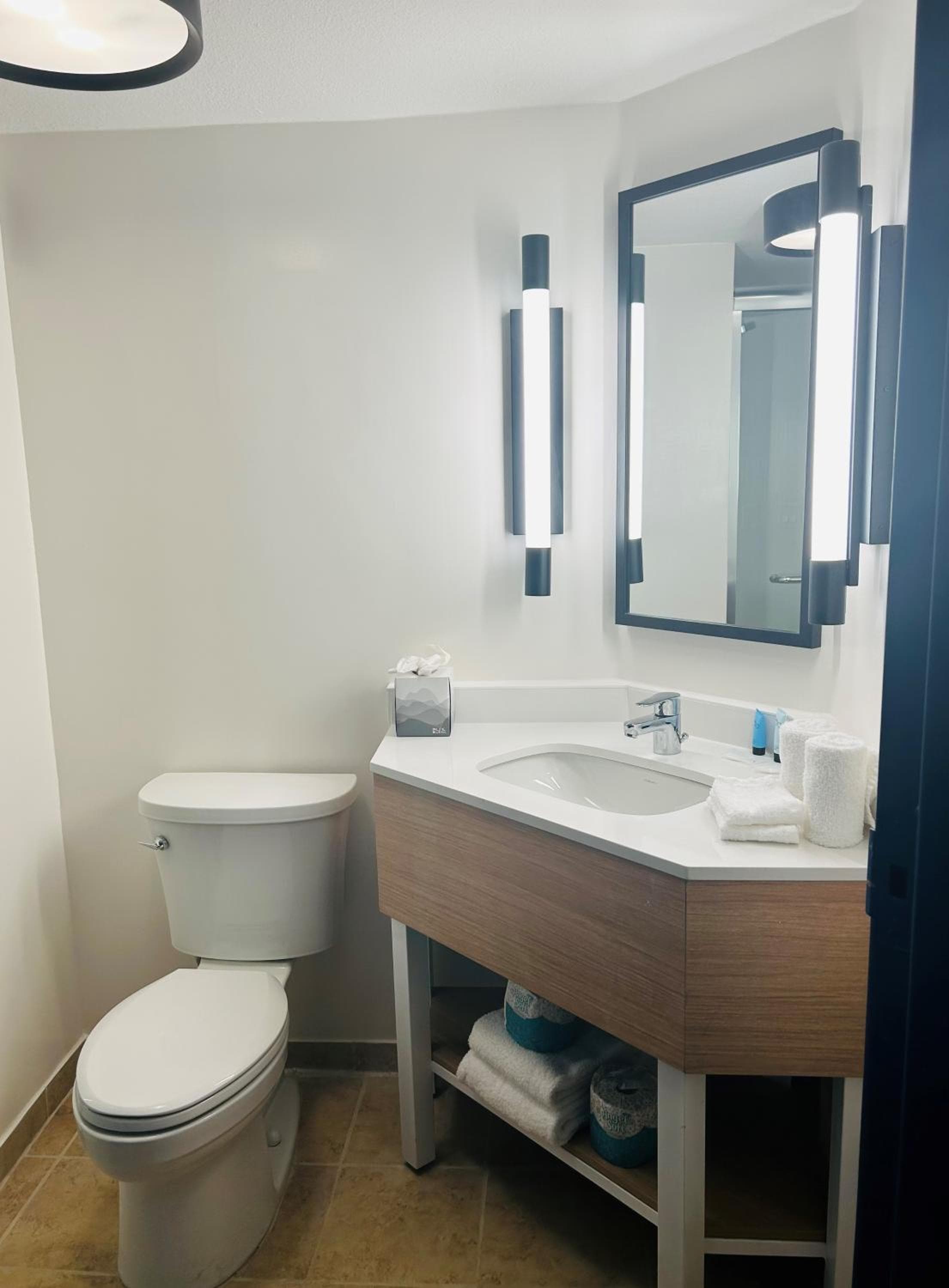 Hotel Brandon — 12