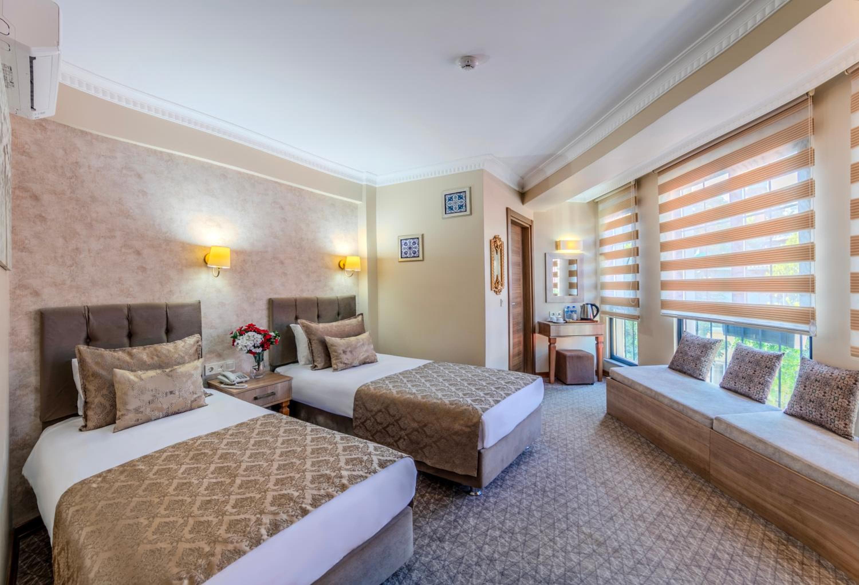 Sultan Hamit Hotel — 12