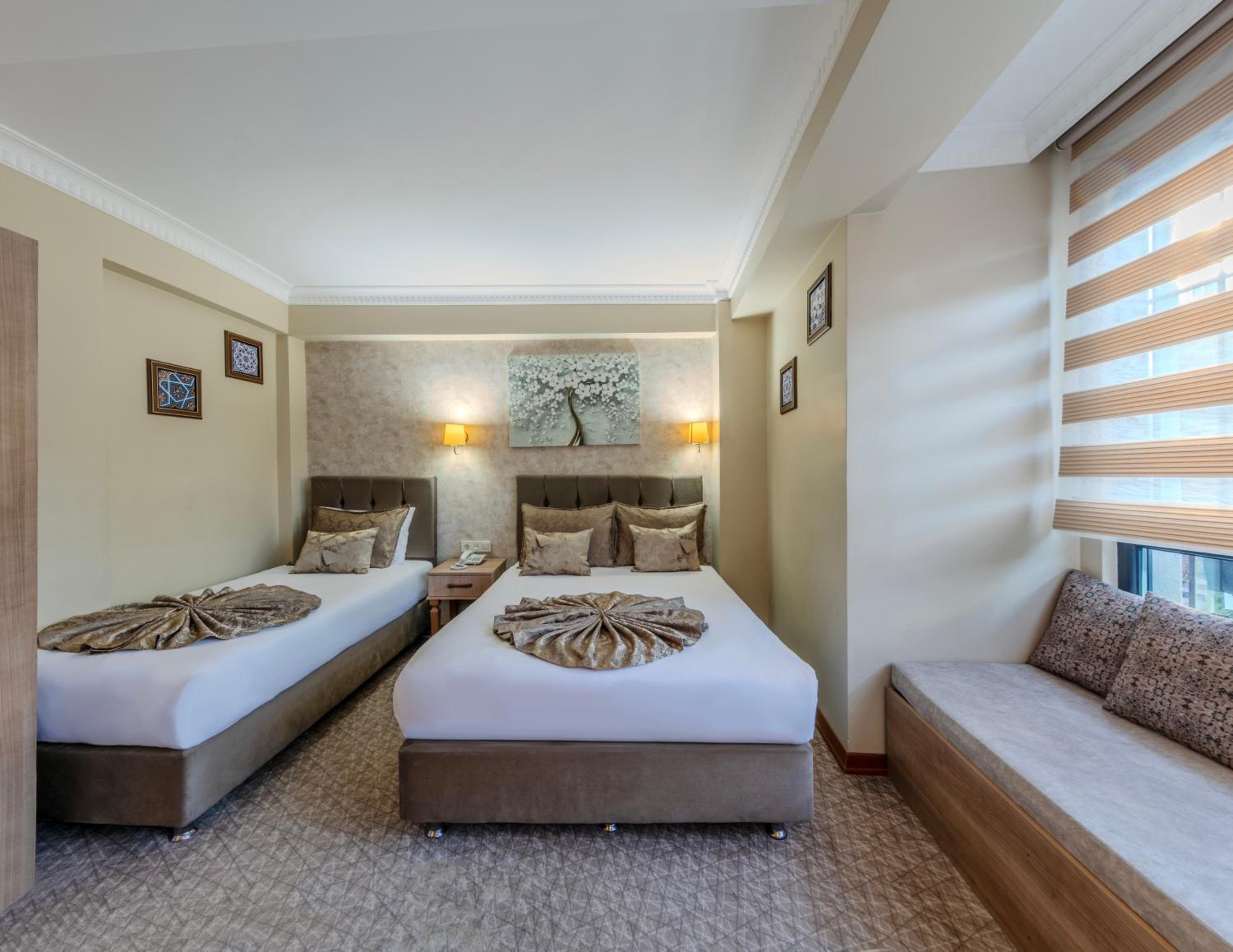 Sultan Hamit Hotel — 4