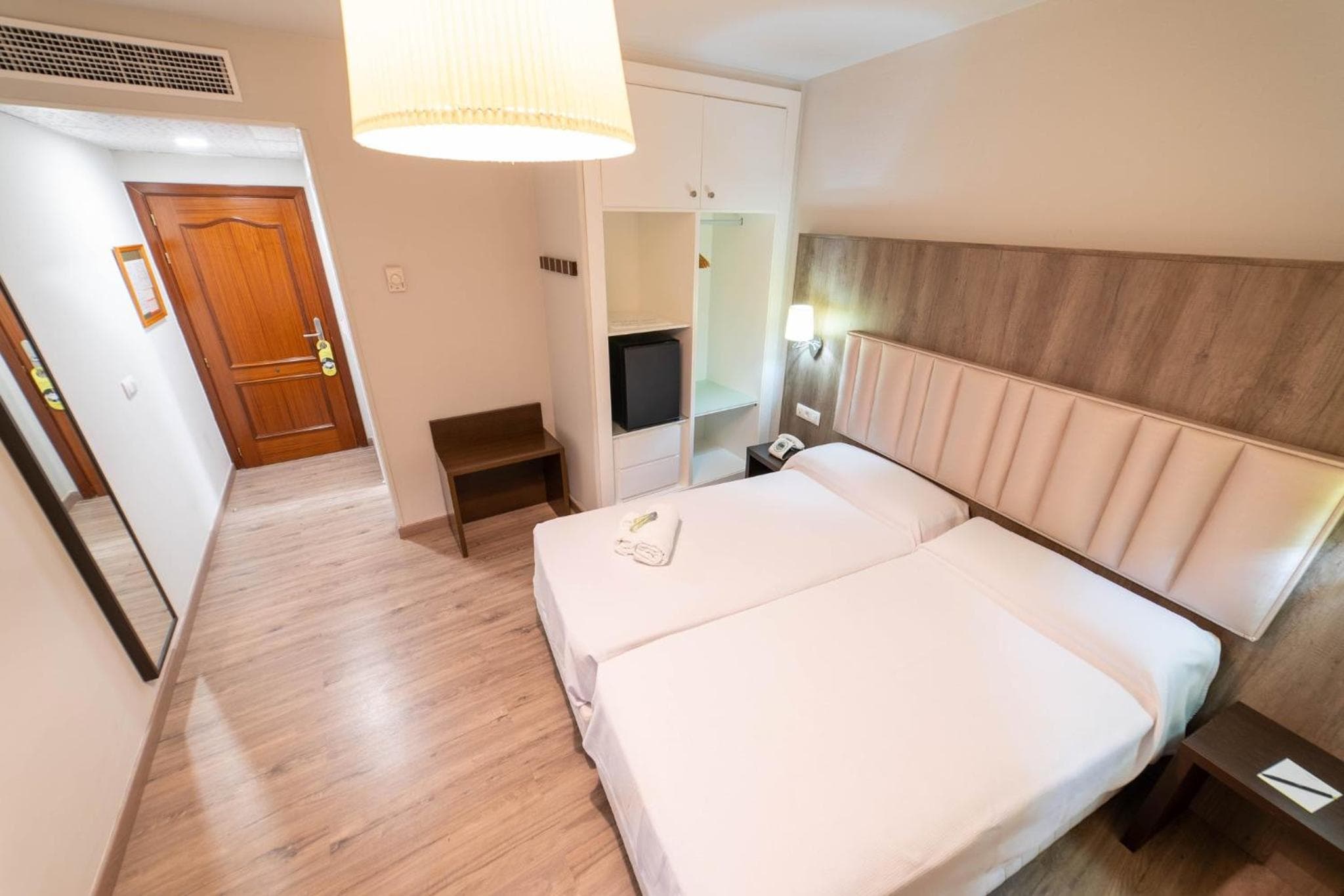 Hotel Sercotel Doña Carmela — 12