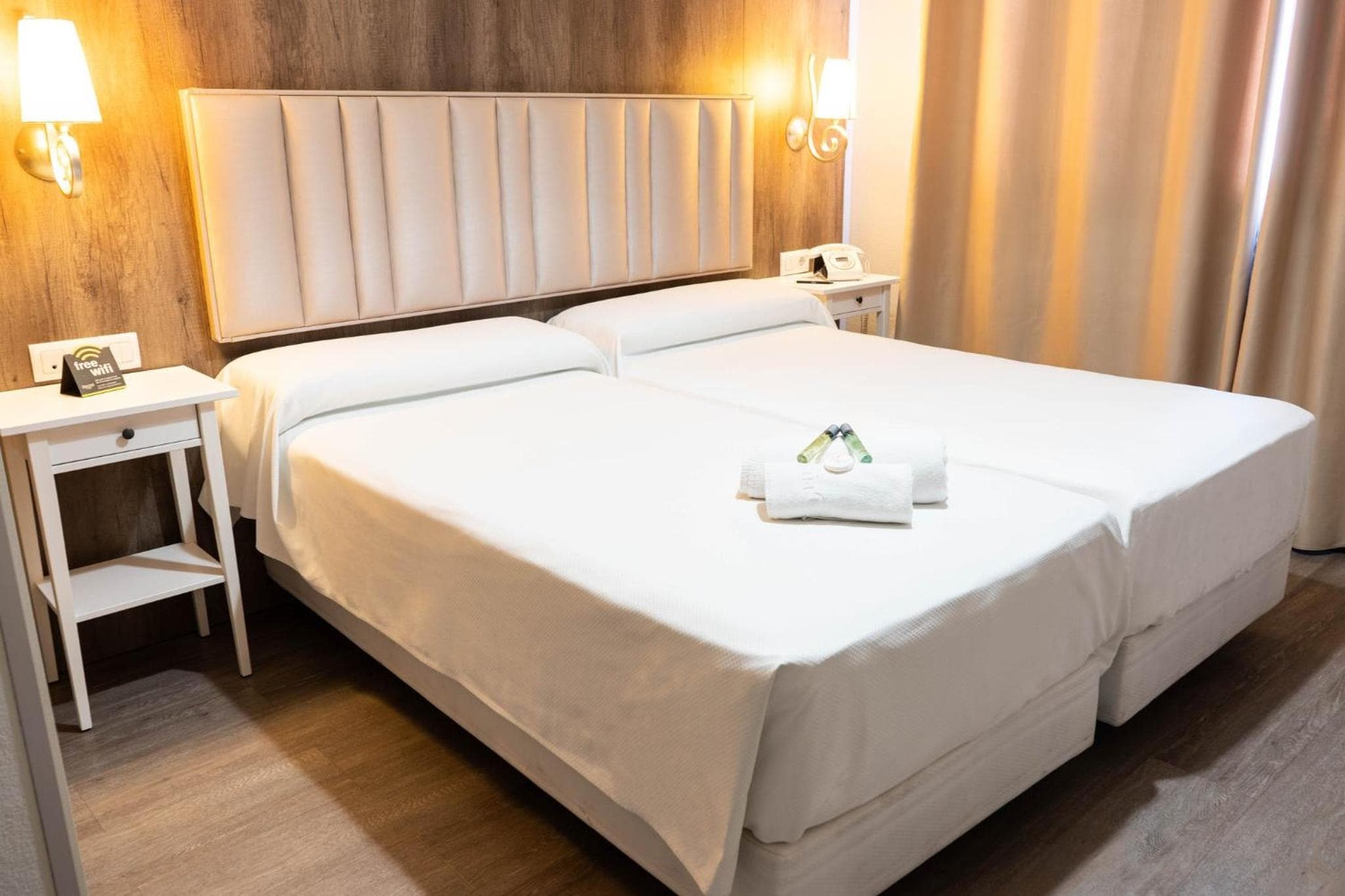 Hotel Sercotel Doña Carmela — 11