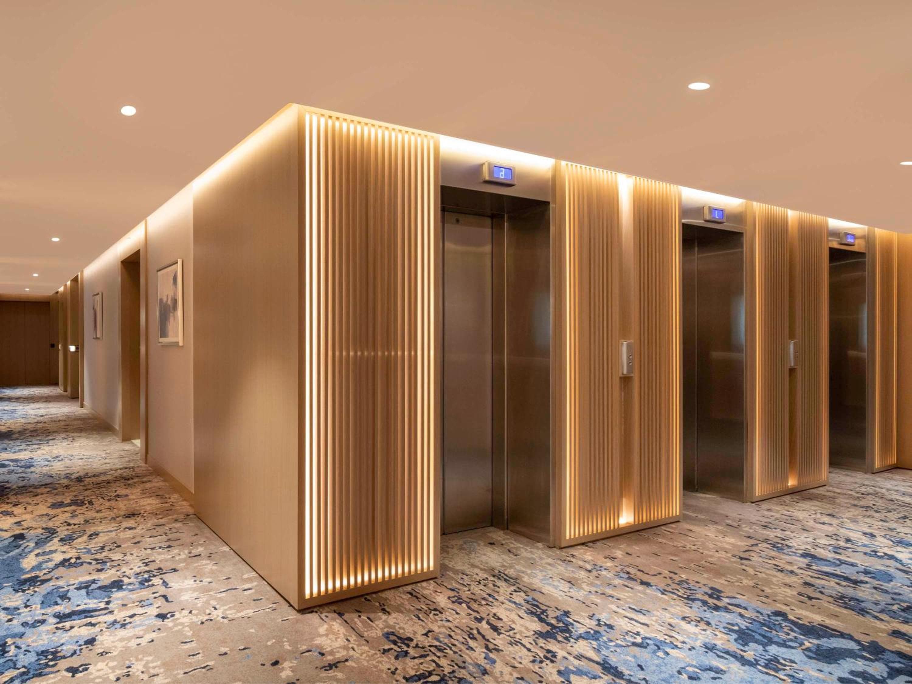 Mövenpick Hotel Istanbul Bosphorus — 24