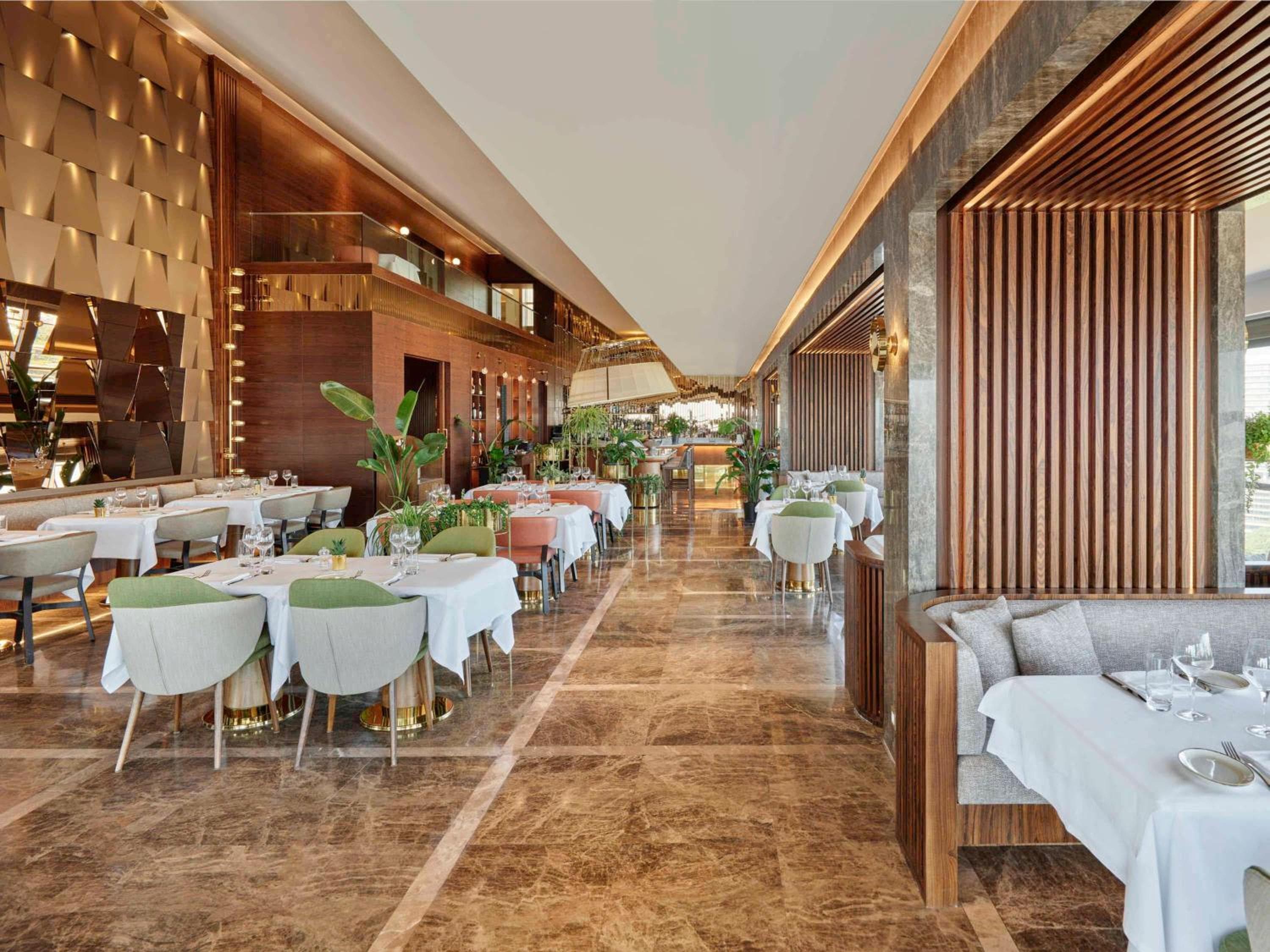 Mövenpick Hotel Istanbul Bosphorus — 4