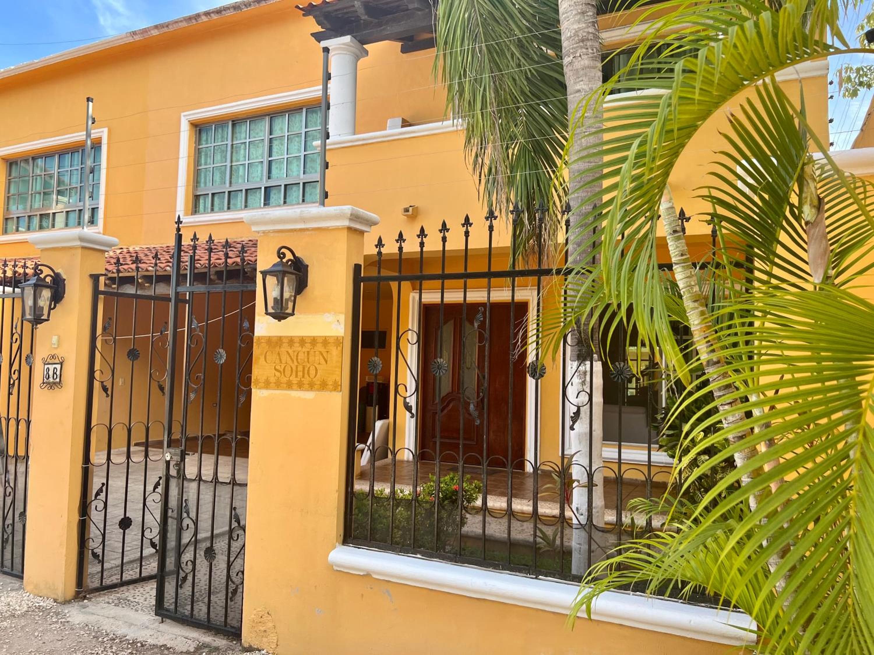 Cancun-Soho — 4