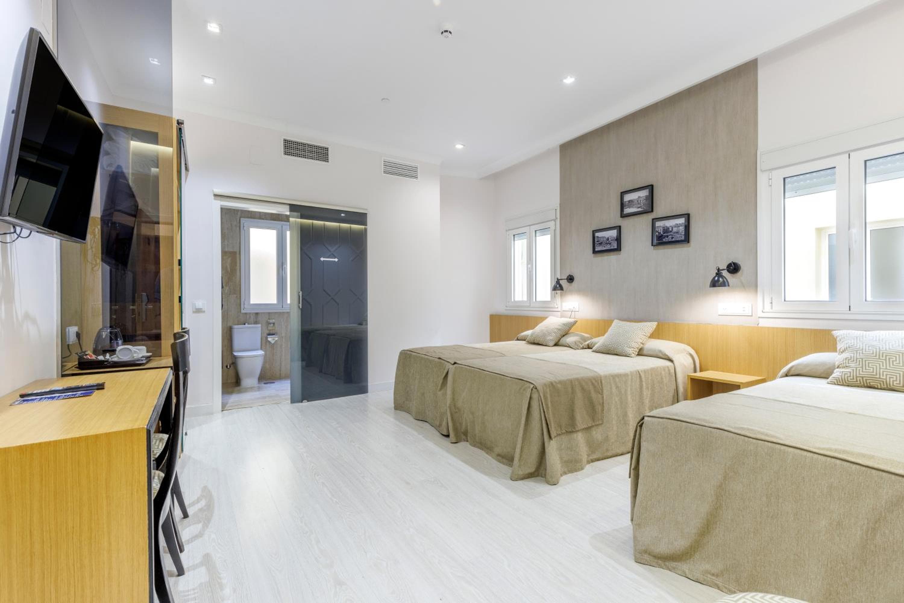 Hotel Europa — 5