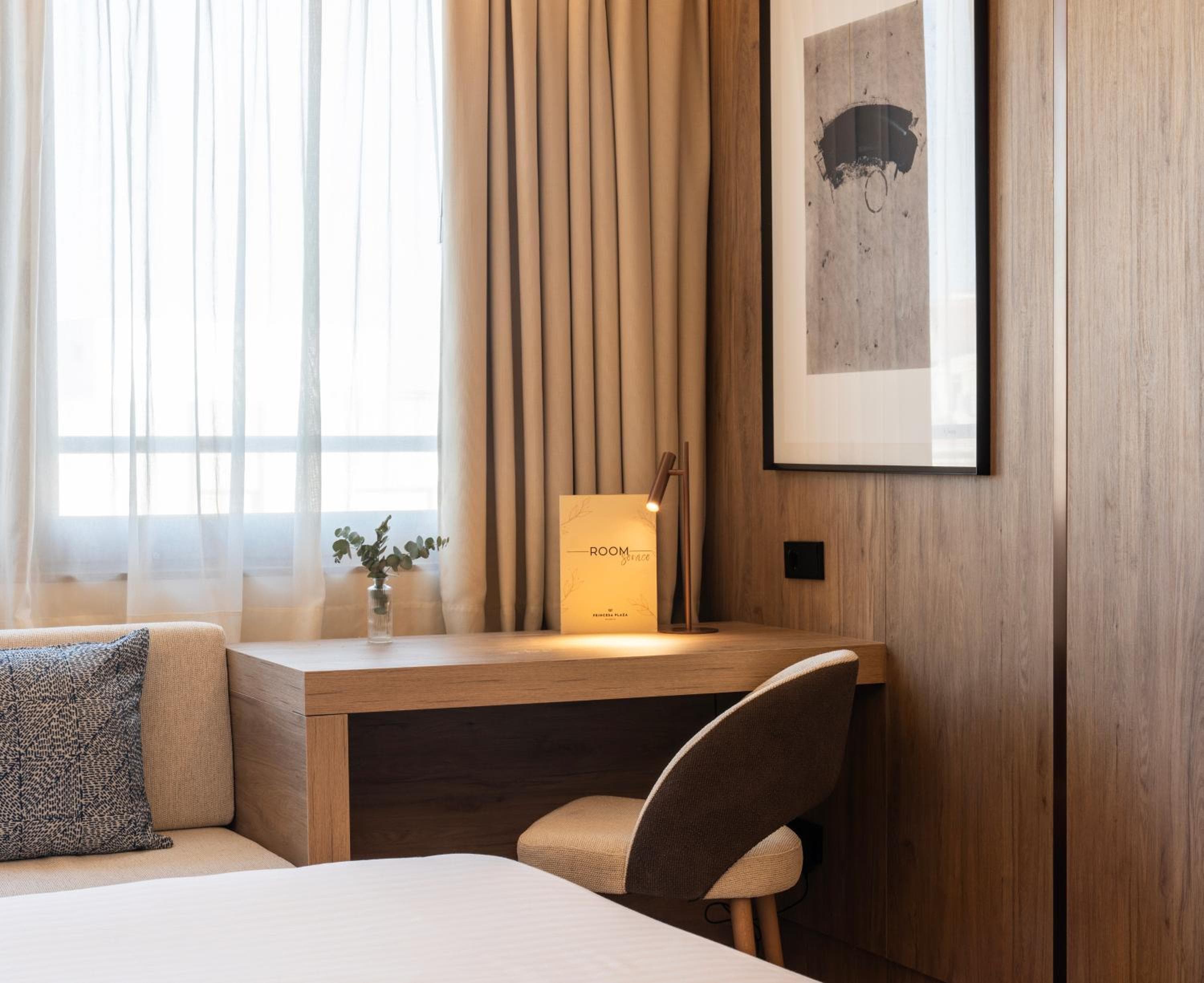 Hotel Princesa Plaza Madrid — 28