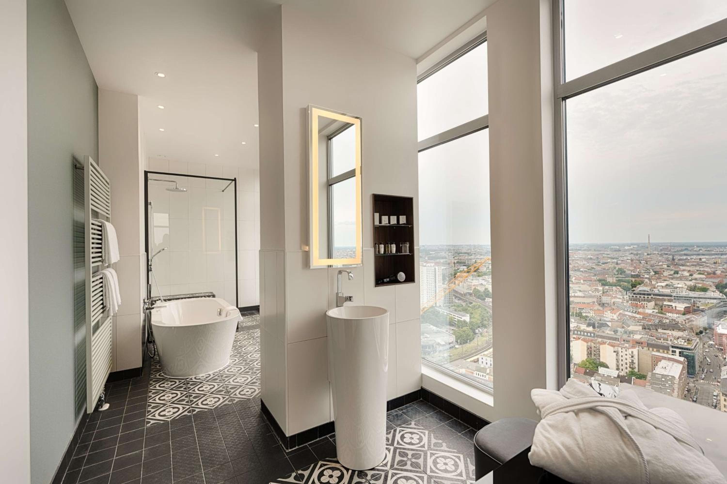 Park Inn by Radisson Berlin Alexanderplatz hotel, Alexanderplatz 7, Berlin, Germany — photo 23