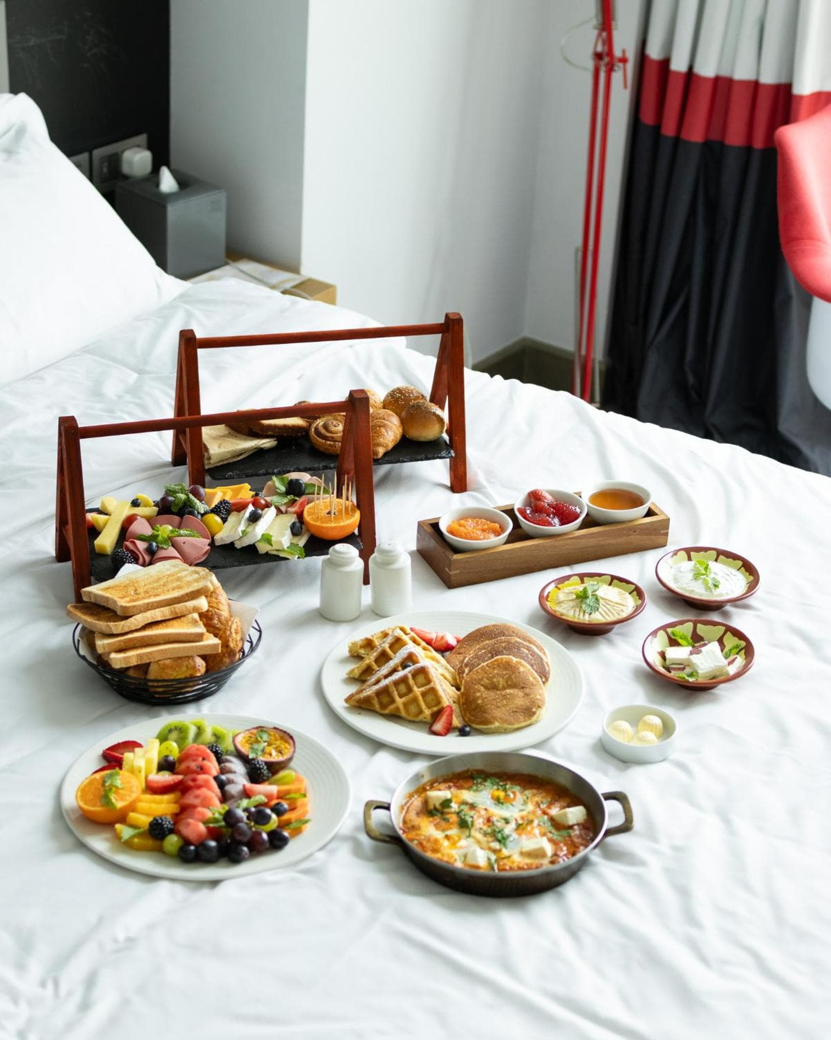 ibis Styles Dubai Airport Hotel — 7