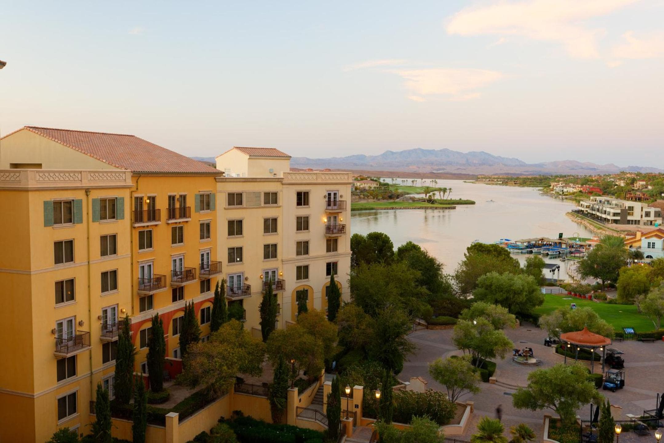 Hilton Lake Las Vegas Resort & Spa — 11