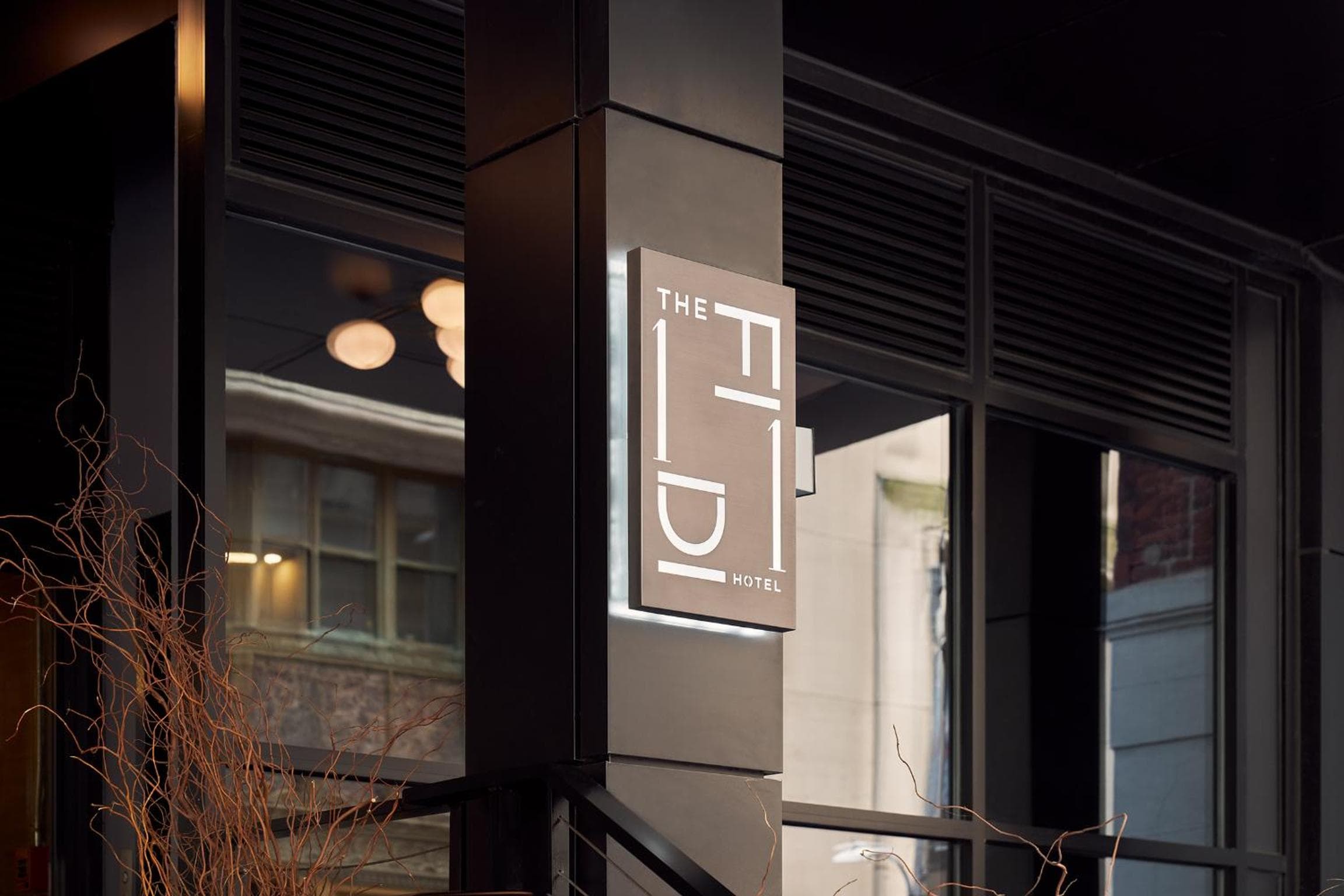 El hotel FIDI — 27