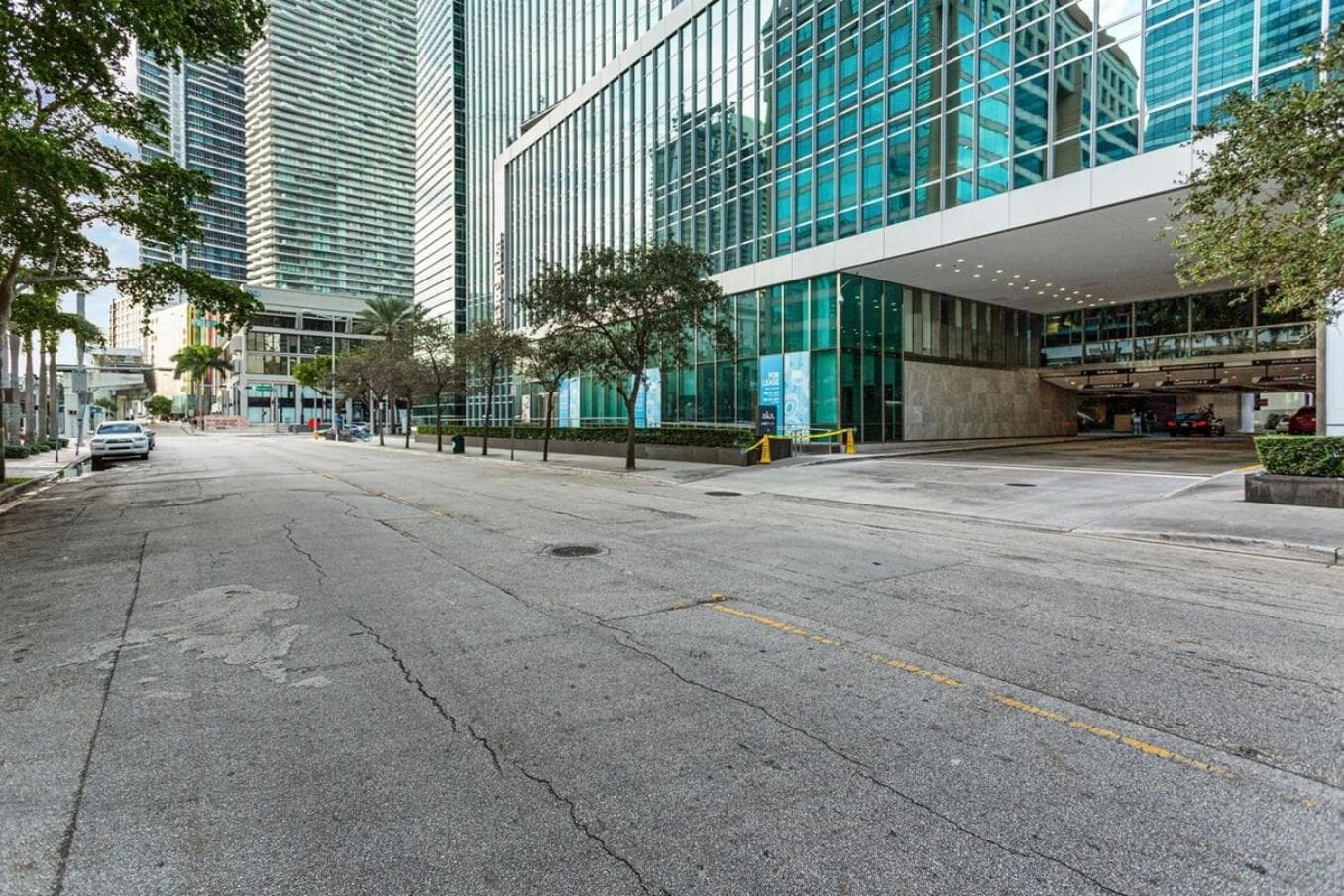 Lux Aka Brickell Condo — 20