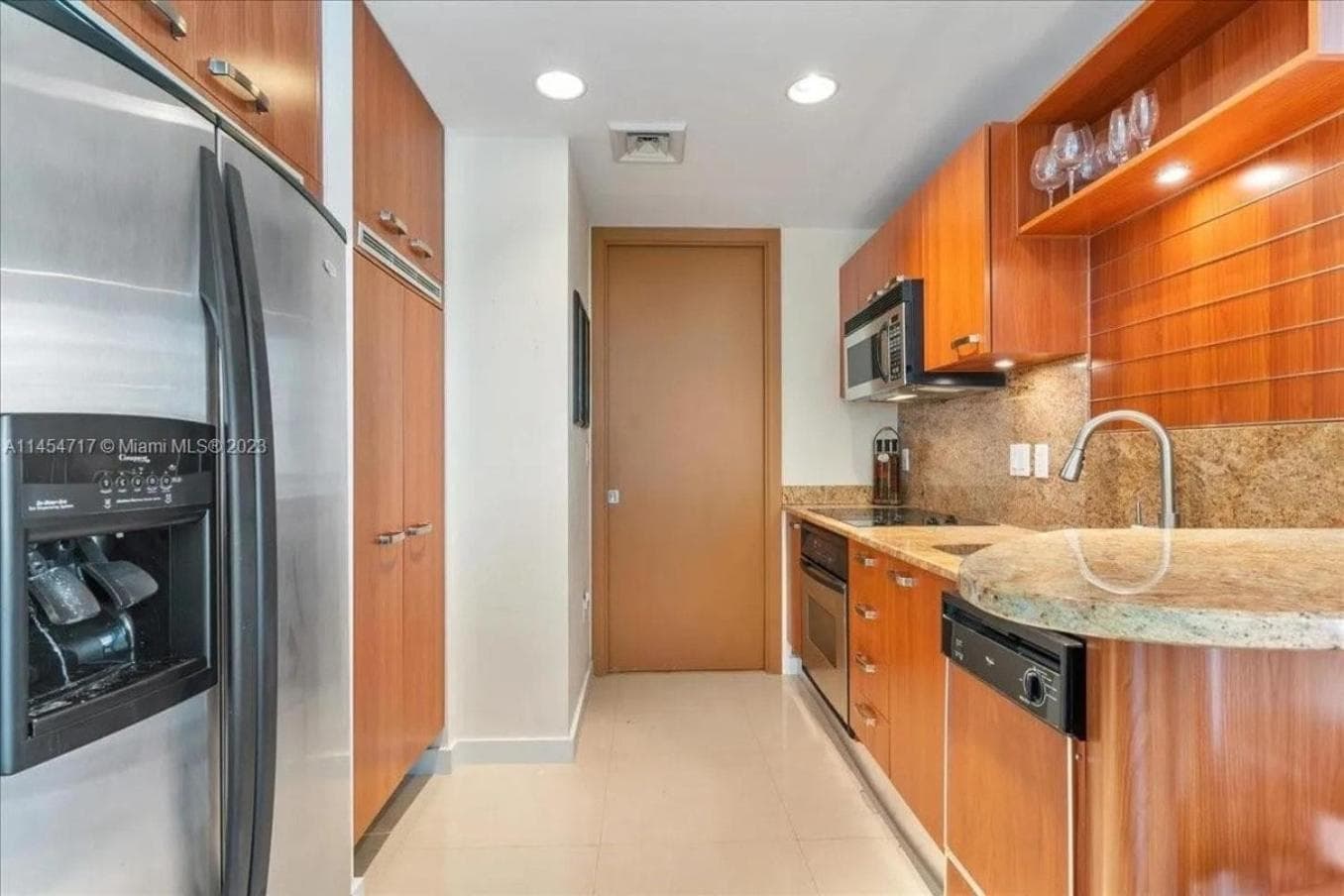 Lux Aka Brickell Condo — 13