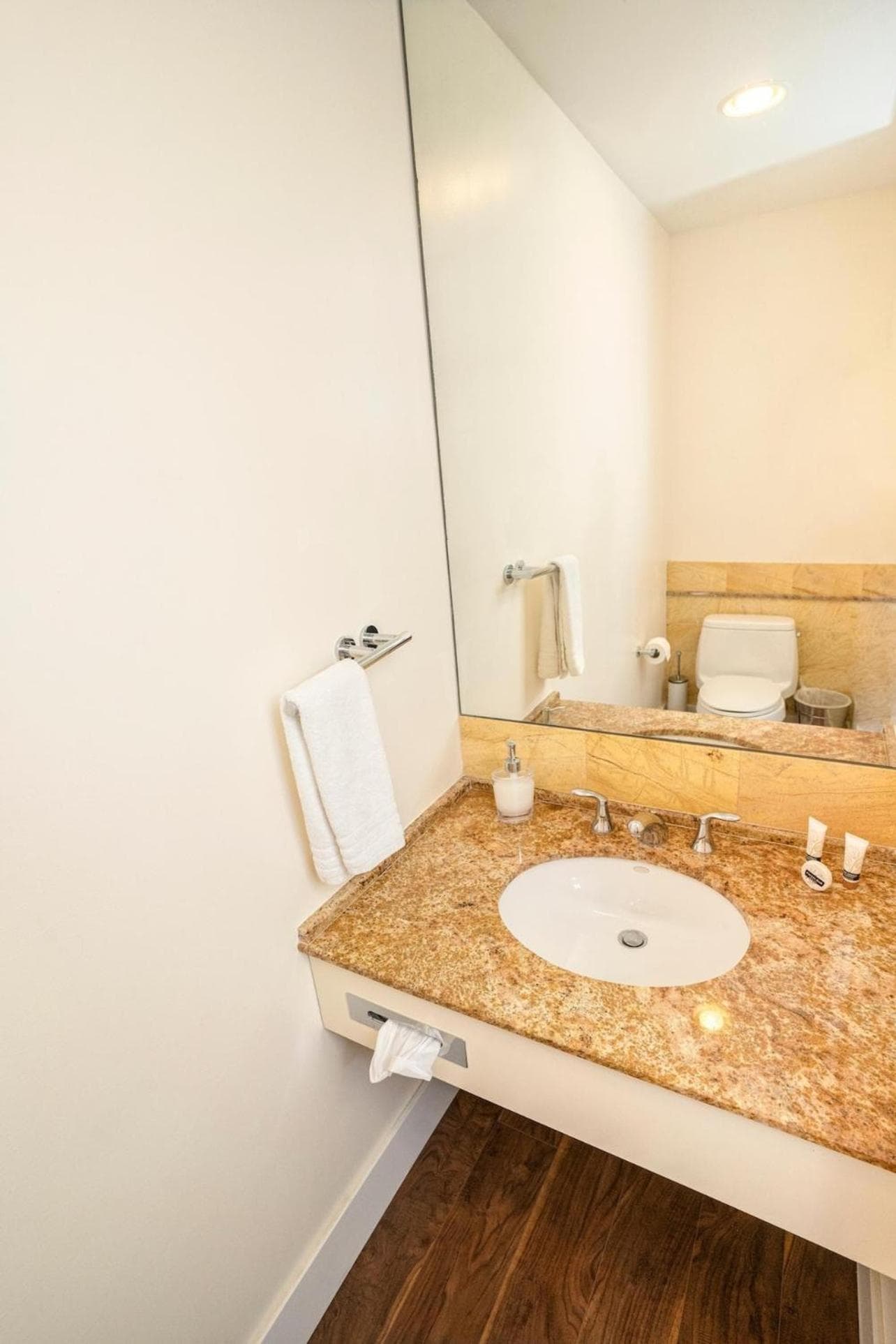 Lux Aka Brickell Condo — 6