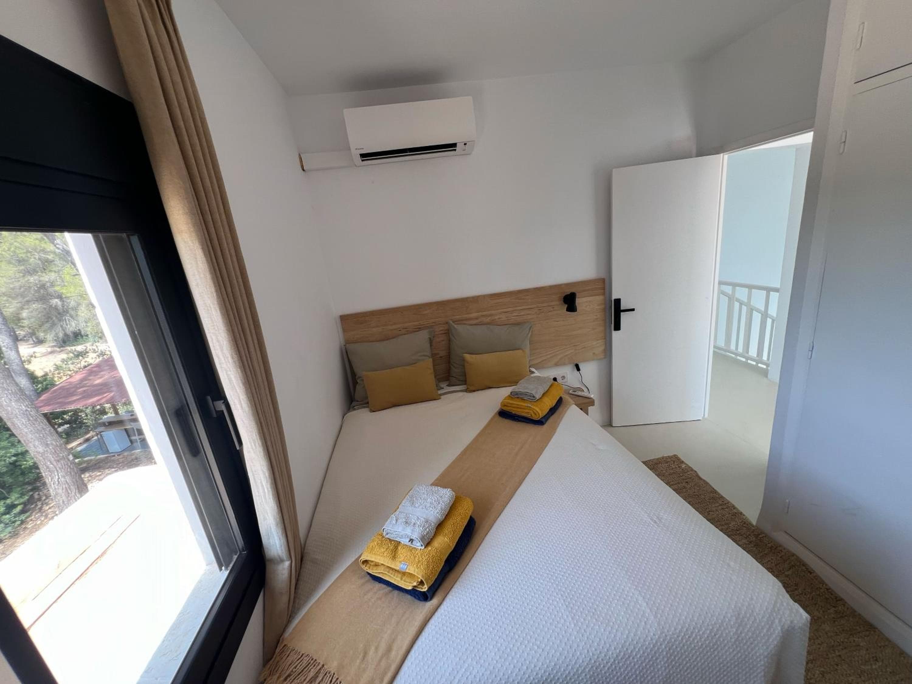 Amplia y lujosa villa en el centro de Ibiza — 29