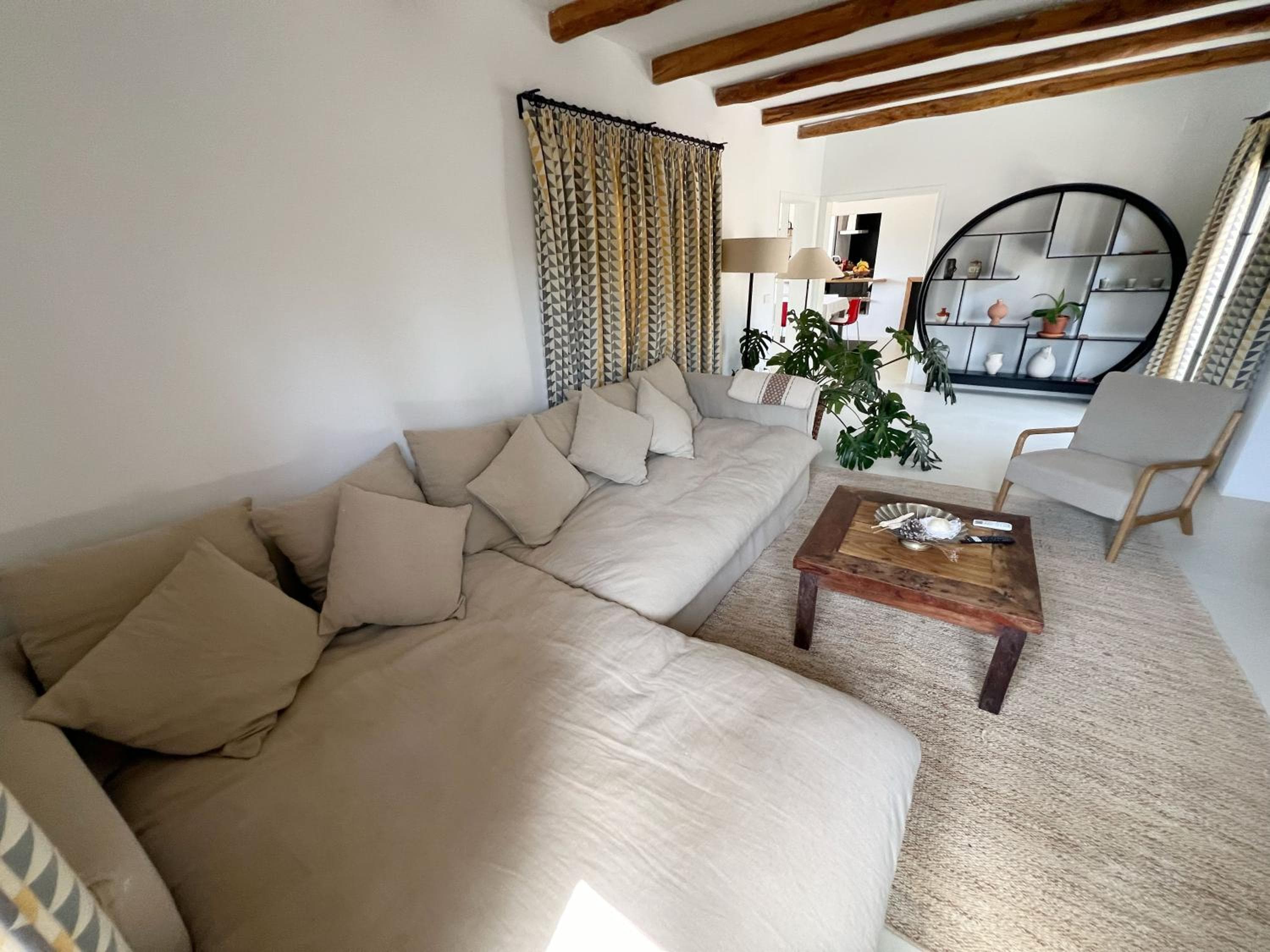 Amplia y lujosa villa en el centro de Ibiza — 8
