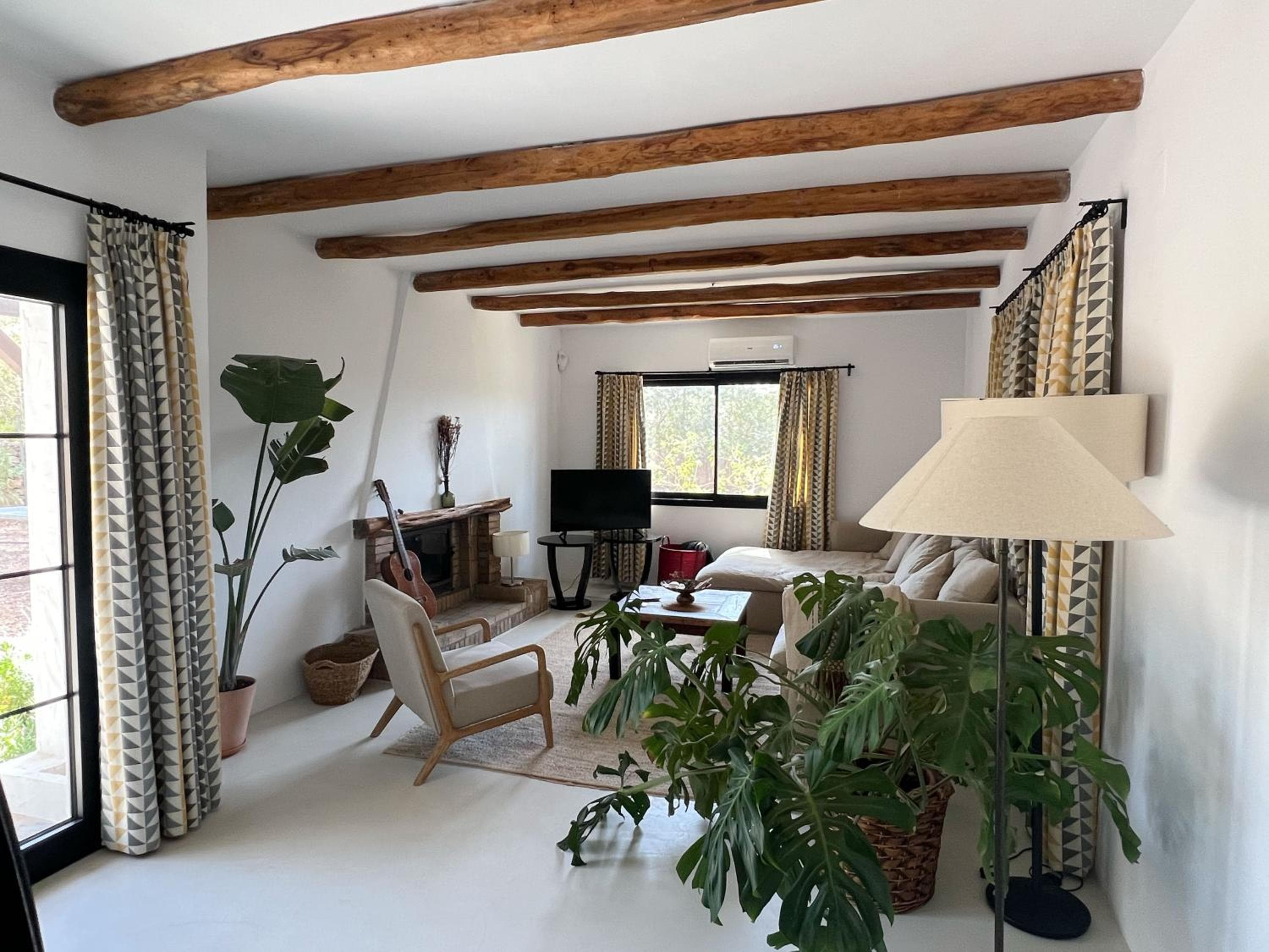 Amplia y lujosa villa en el centro de Ibiza — 5