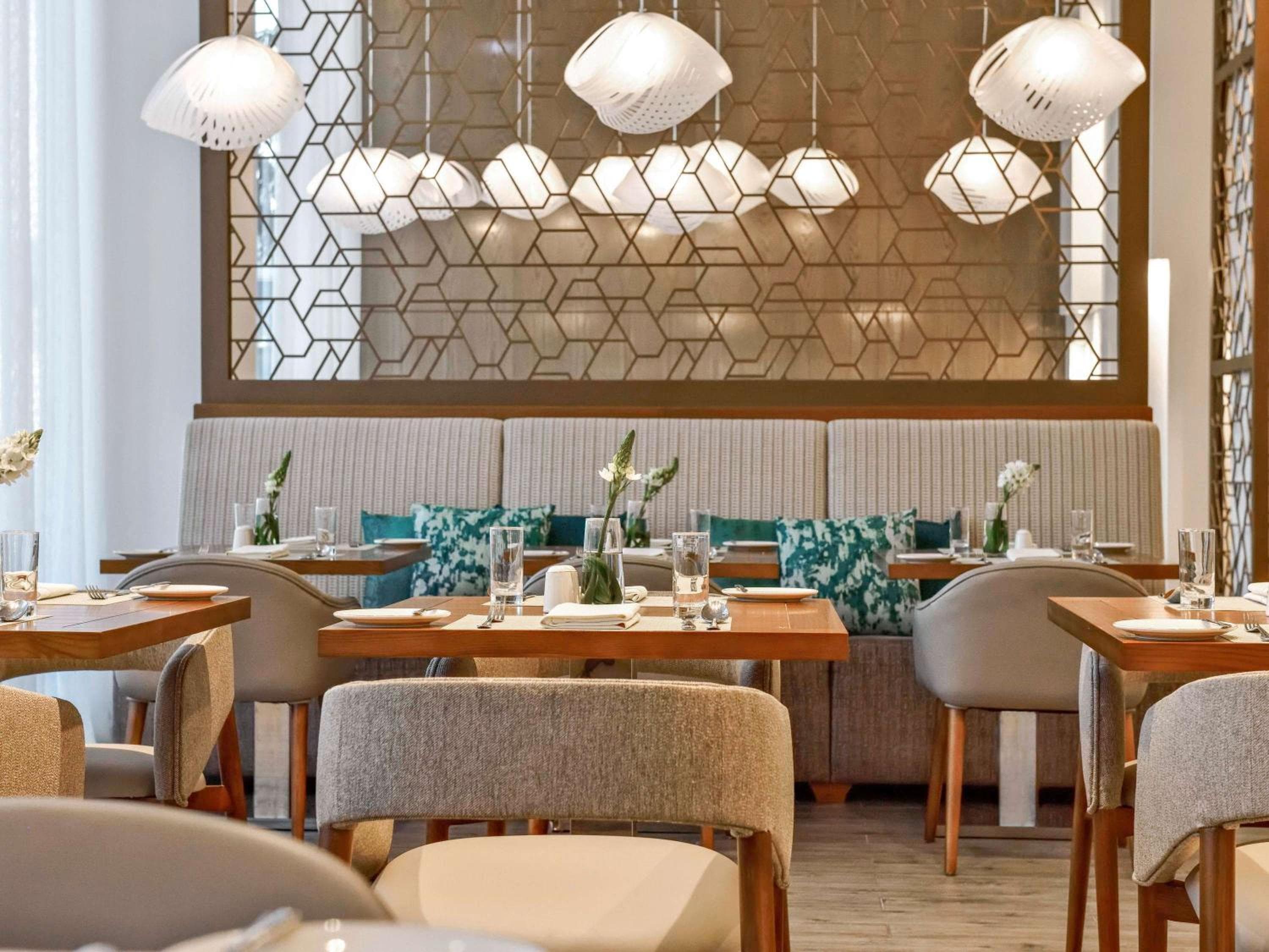 Gran Mercure Dubai Ciudad — 21