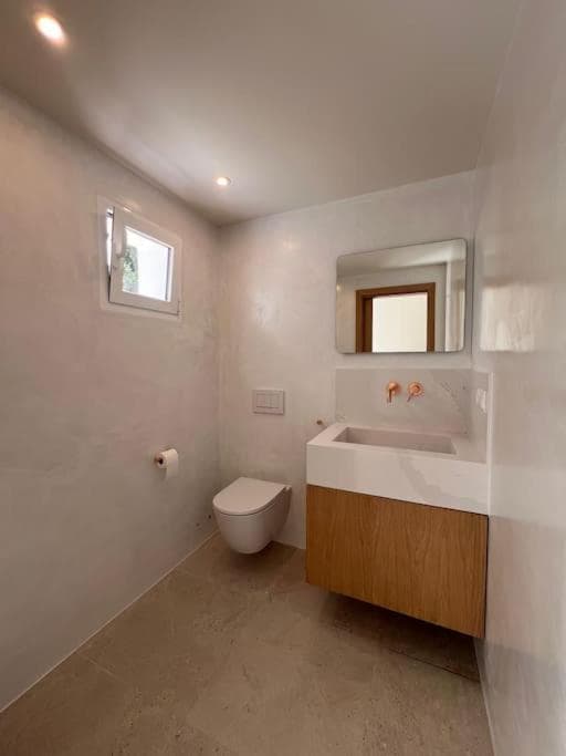 Villa en zona Playa D'en Bossa con gran piscina — 11
