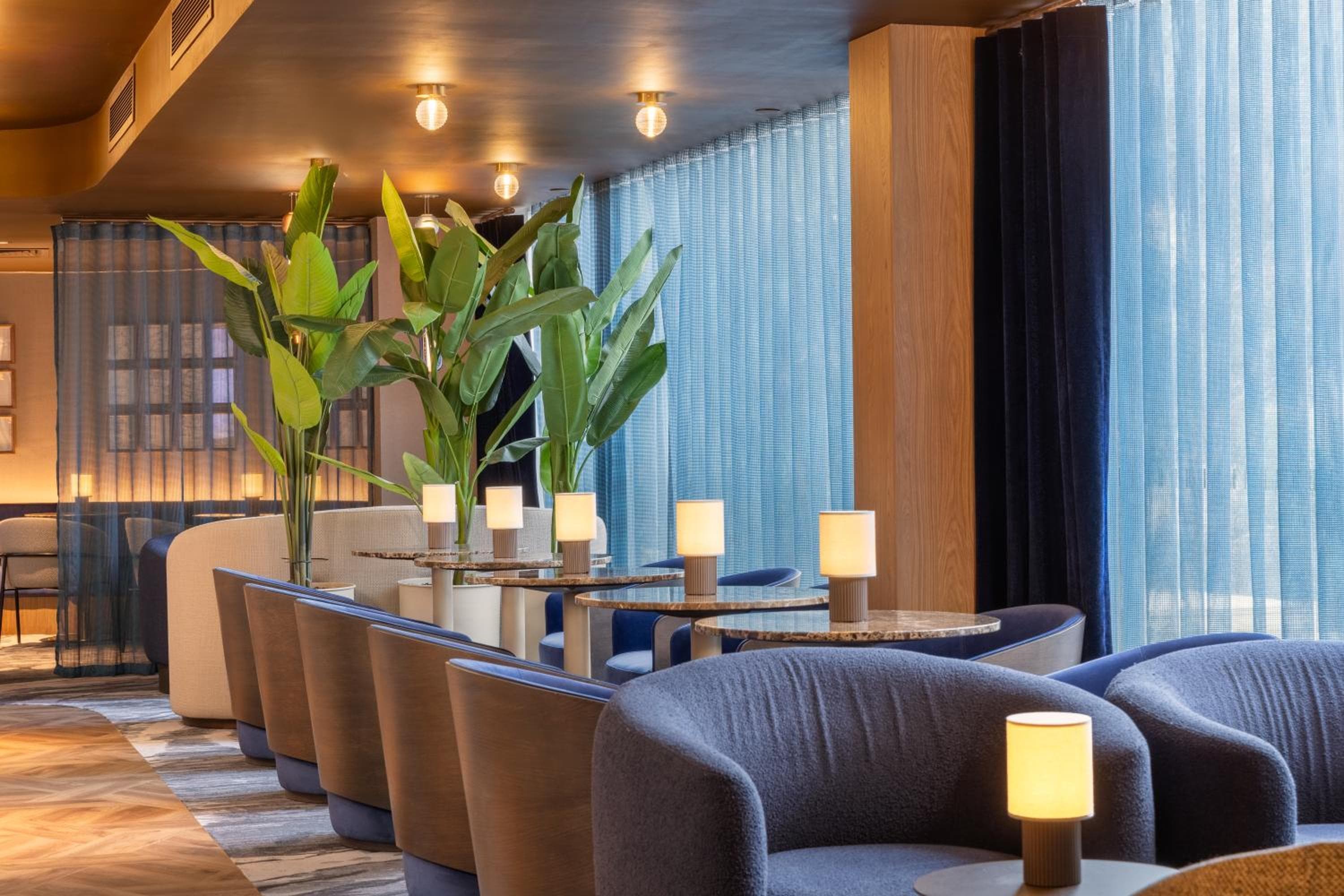 Mercure London Earls Court — 4