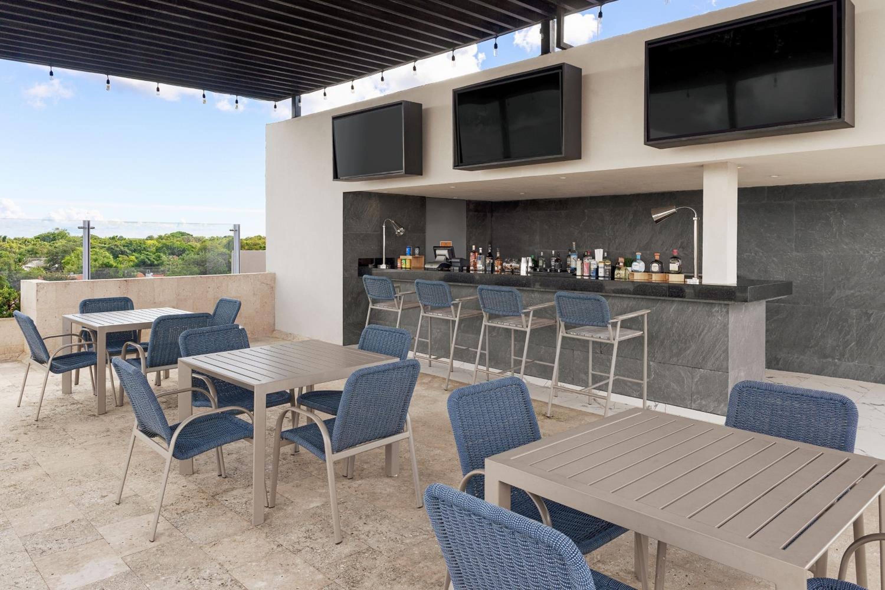Residence Inn by Marriott Playa del Carmen — 11