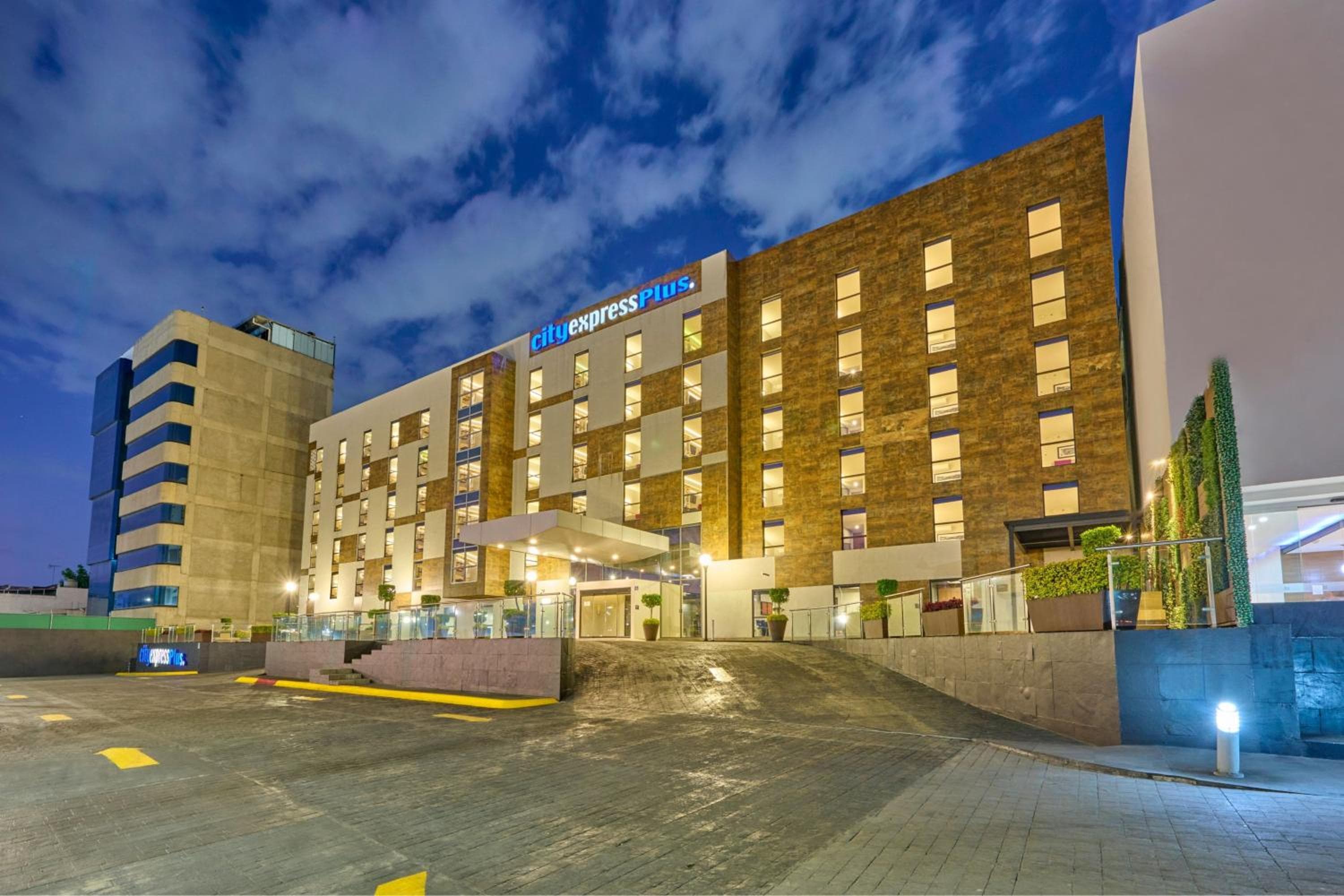 City Express Plus del Marriott Periferico Sur Tlalpan — 6