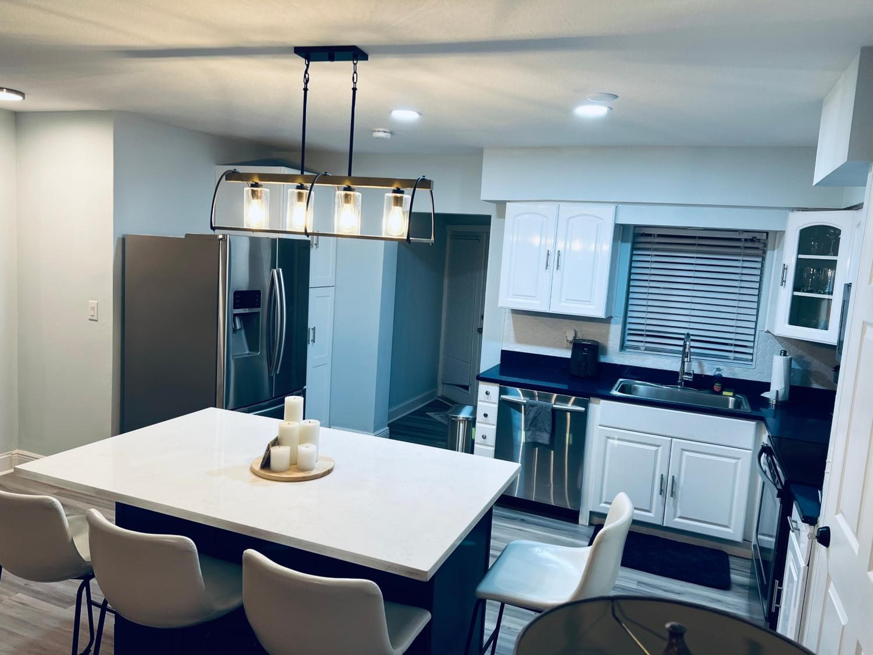 Spacious 4BR Home in Tampa Near Busch Gardens — 18